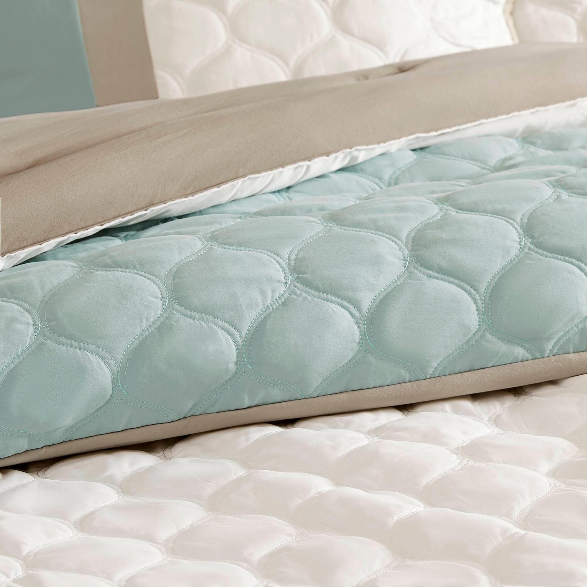 510 Design Josefina 8 Piece Comforter Set