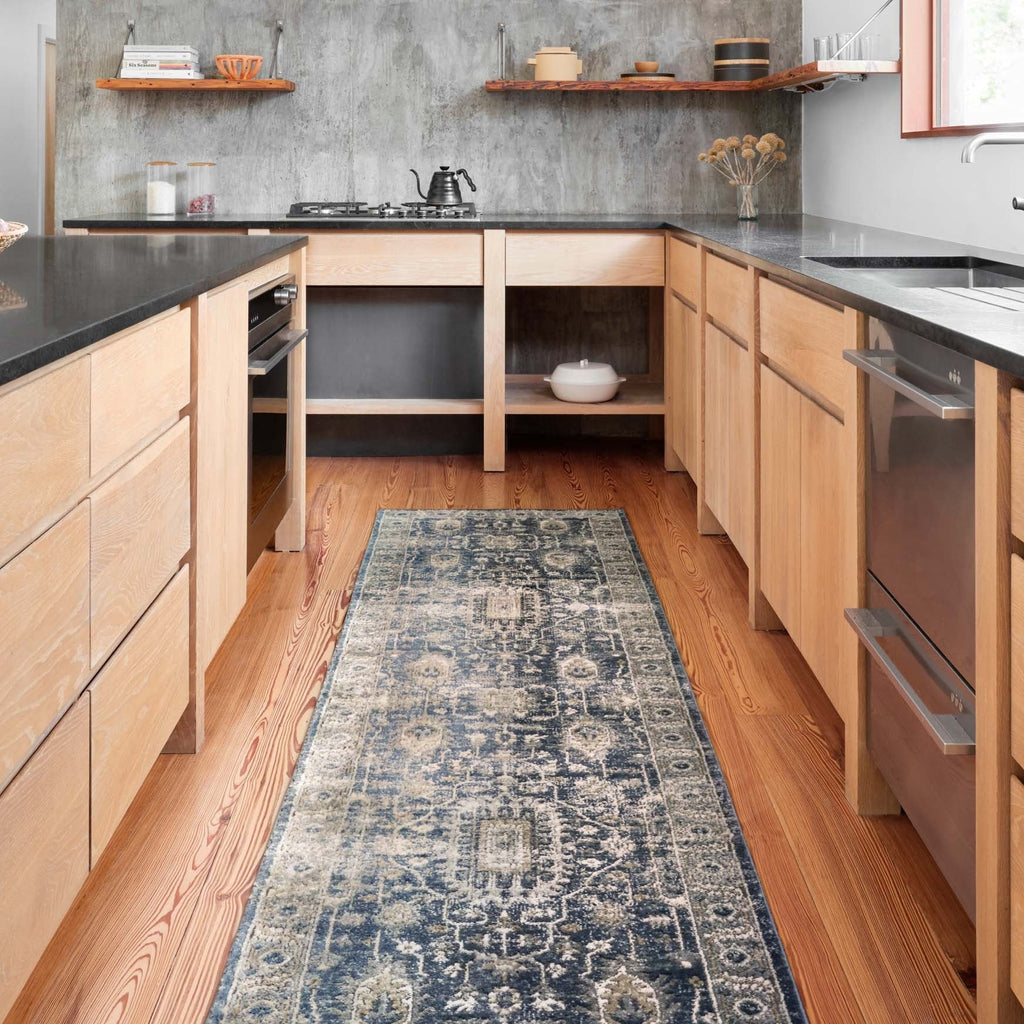 Tapis traditionnel Alexander Home Josefina en fer forgé ornemental