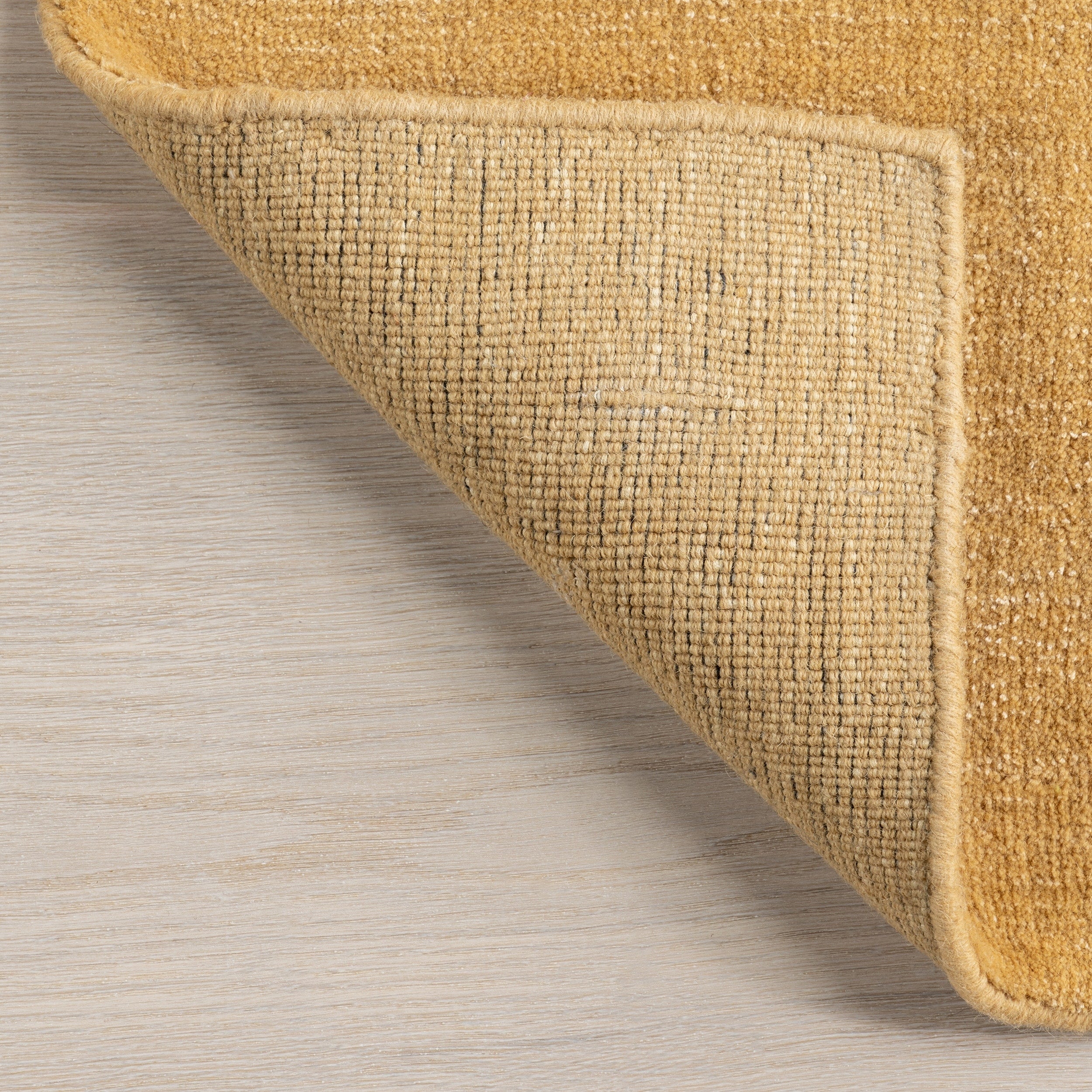 Tapis Nuloom Arrel moucheté en laine mélangée