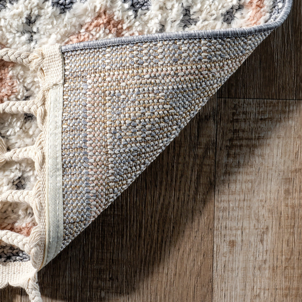 Tapis à pampilles en diamant surélevé en acacia Nuloom