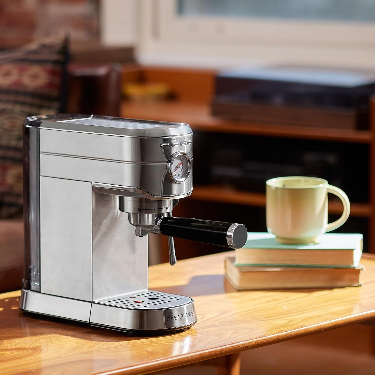 Machine à expresso CASABREWS CM5418 20 bars avec buse vapeur pour mousse de lait