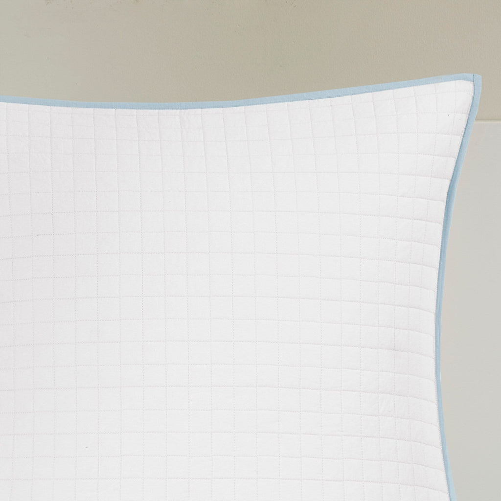 Intelligent Design Maize Cotton Jacquard Duvet Cover Set with Euro Shams and Throw Pillows