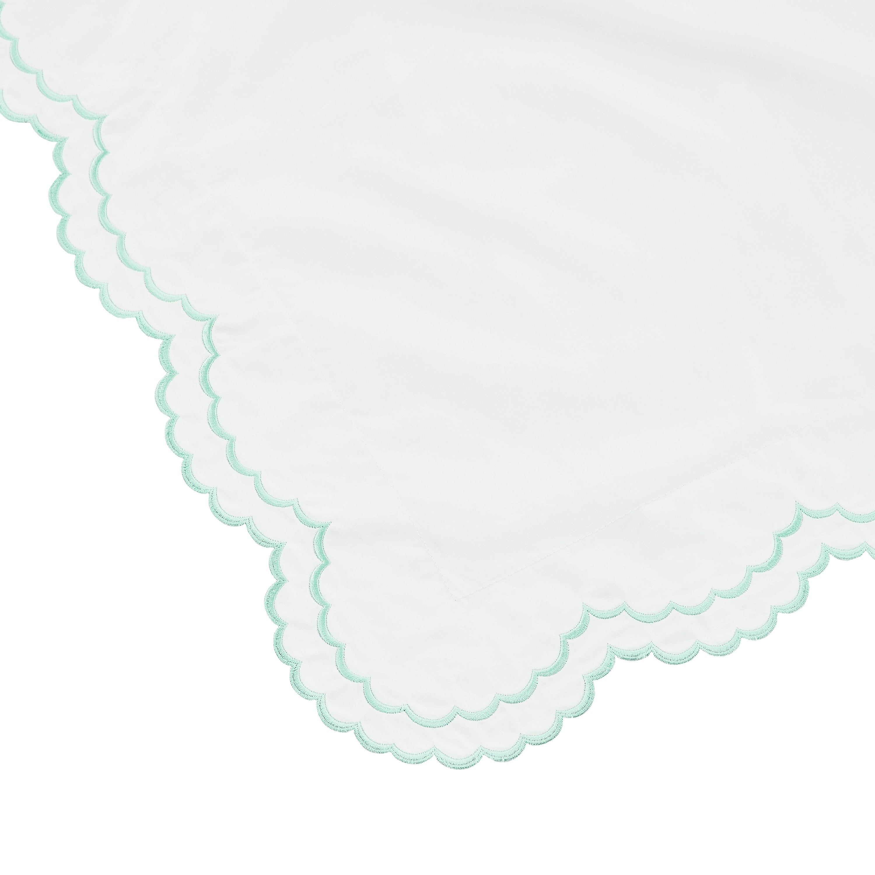 Embroidered Percale Crisp Cotton Double Scallopier Duvet Set and Sham