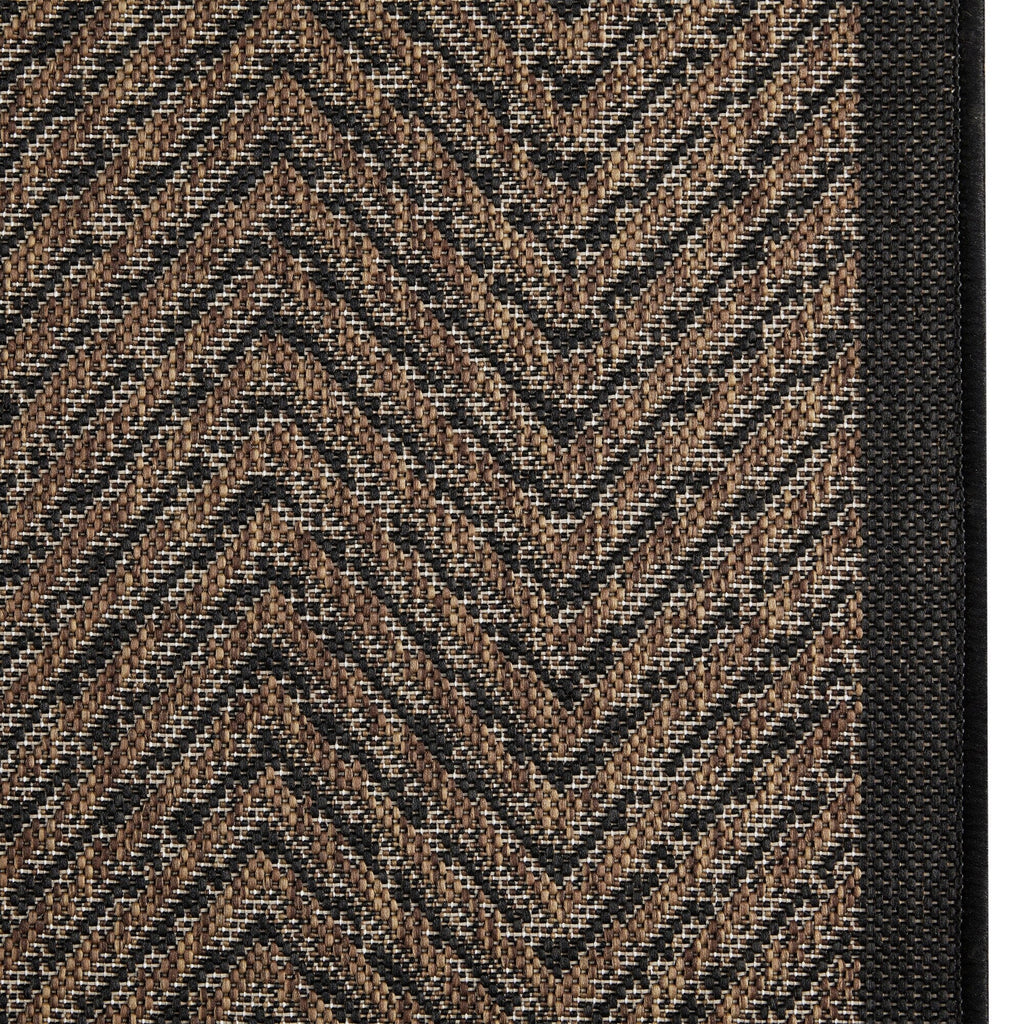 Madison Park Hurley Natural/ Black Textured Chevron Indoor/Outdoor Rug