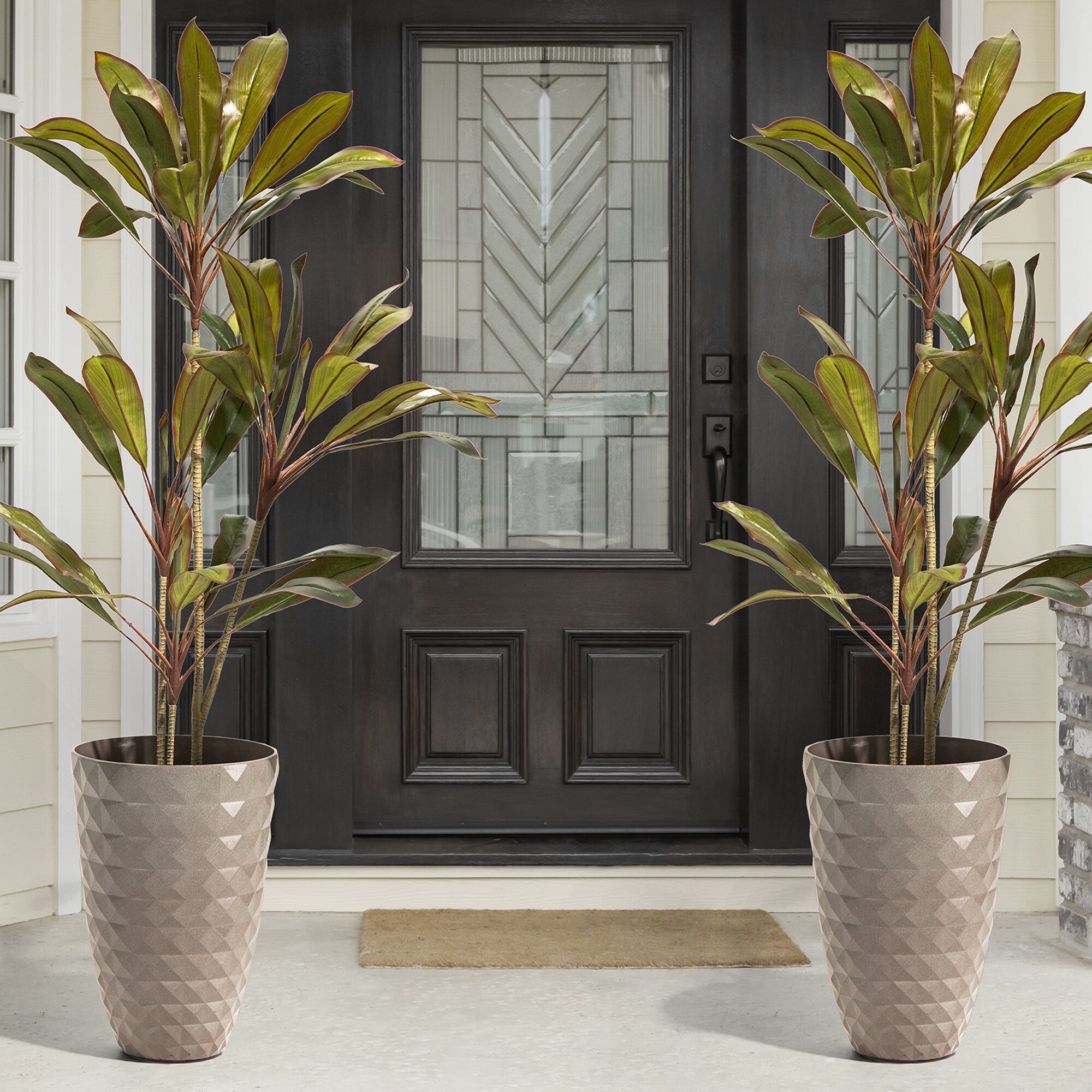 Glitzhome 19.75 H Eco-Friendly Oversized Faux Ceramic Diamond Textured Tall Planter Porch Flowerpot (Set of 2)