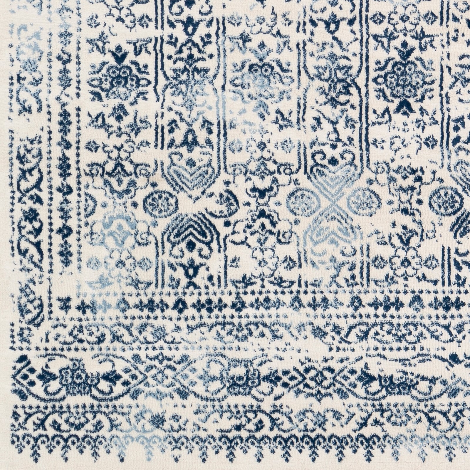 Tapis traditionnel vintage Livabliss Henson
