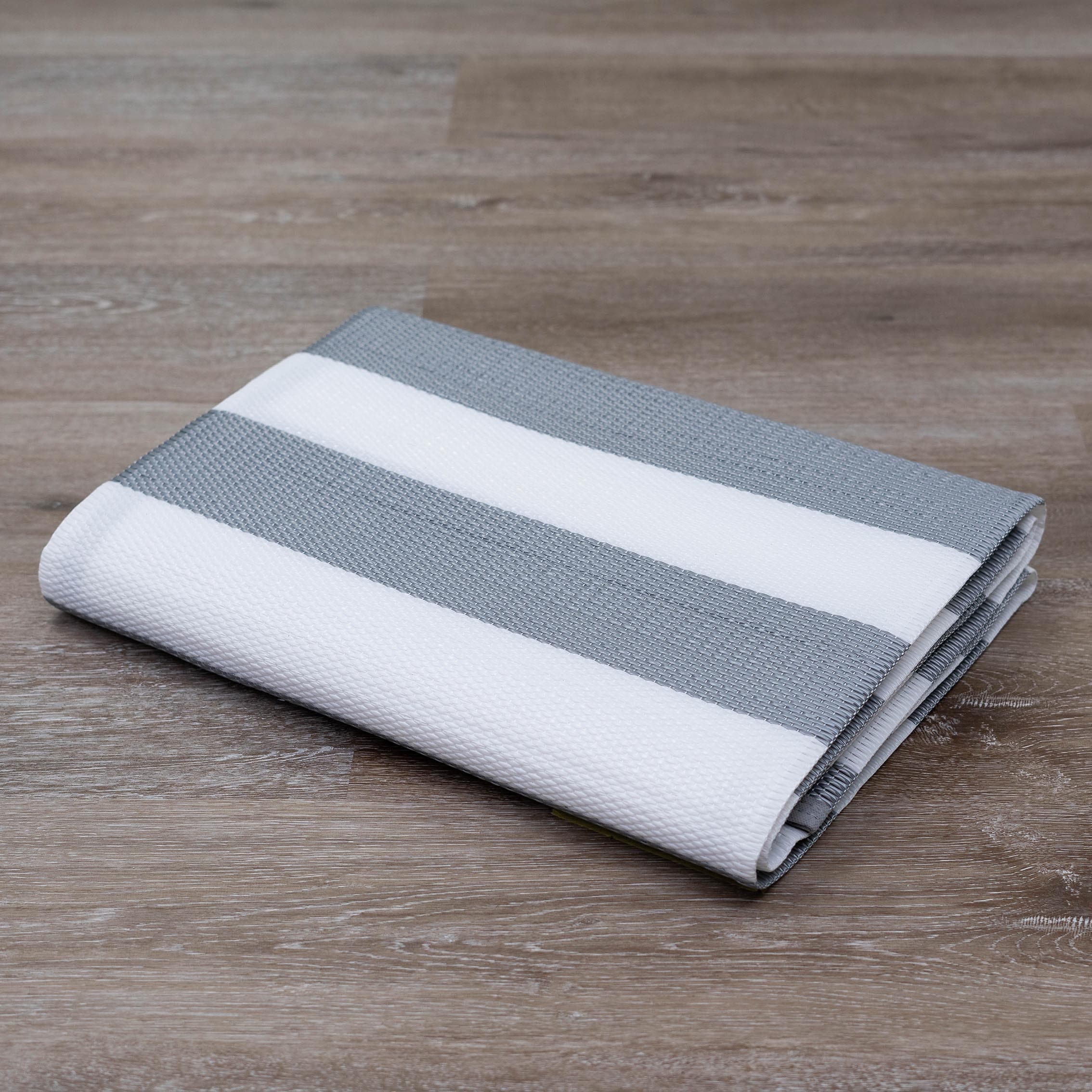 Tapis d'intérieur/extérieur à rayures de plage Lalune