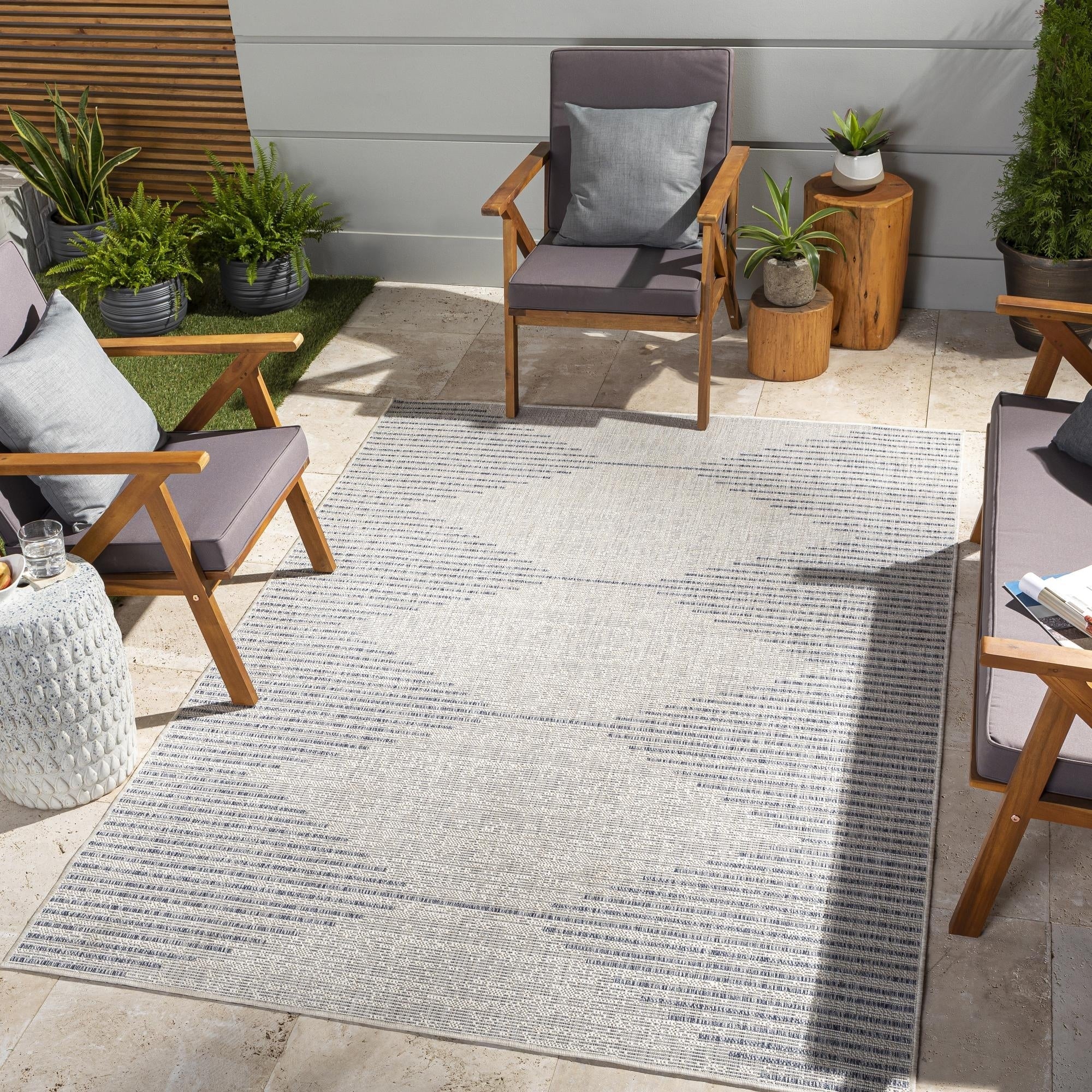 Livabliss Eagean Bohemian Diamond Outdoor Area Rug