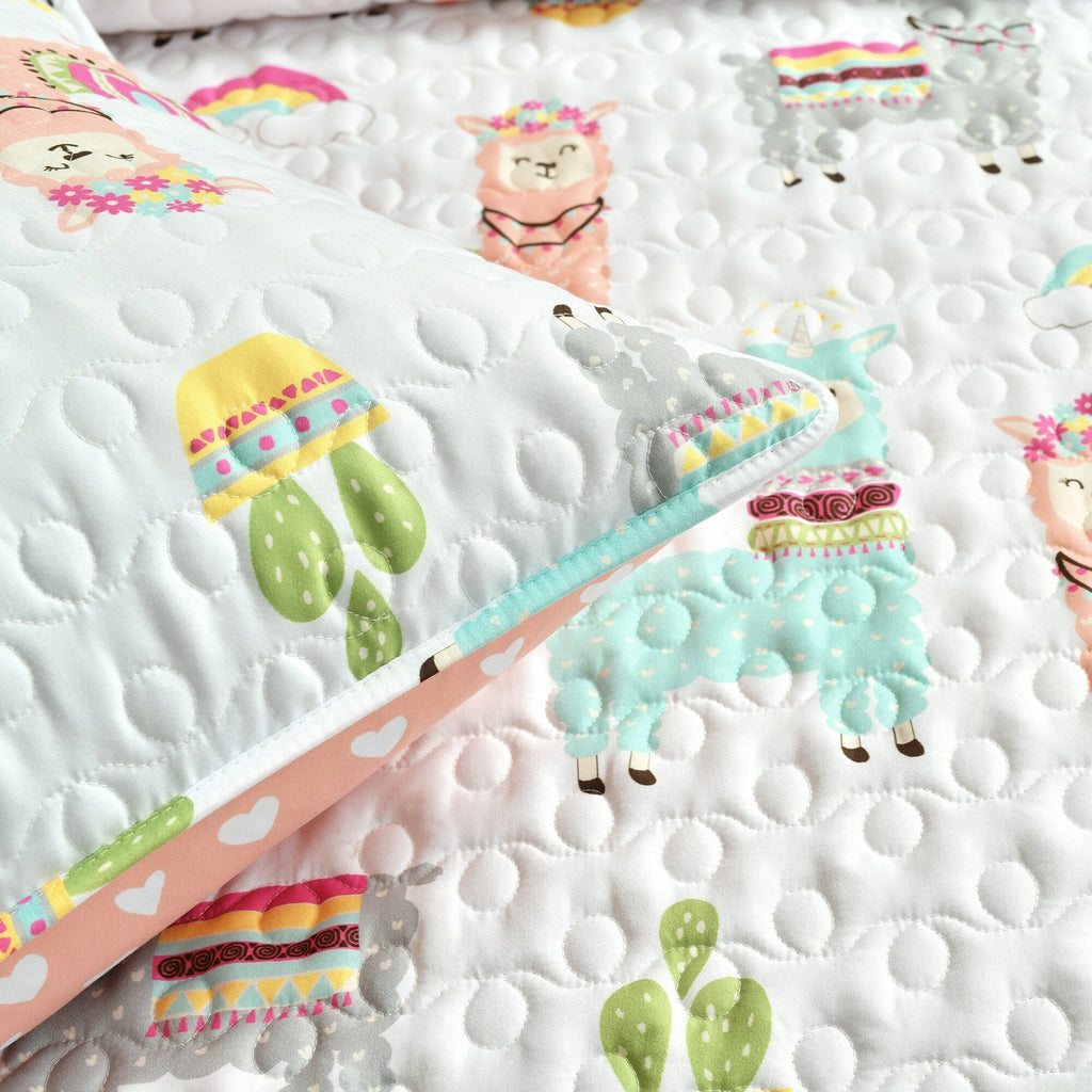 Lush Decor Southwest Llama Cactus Reversible Print Quilt Set