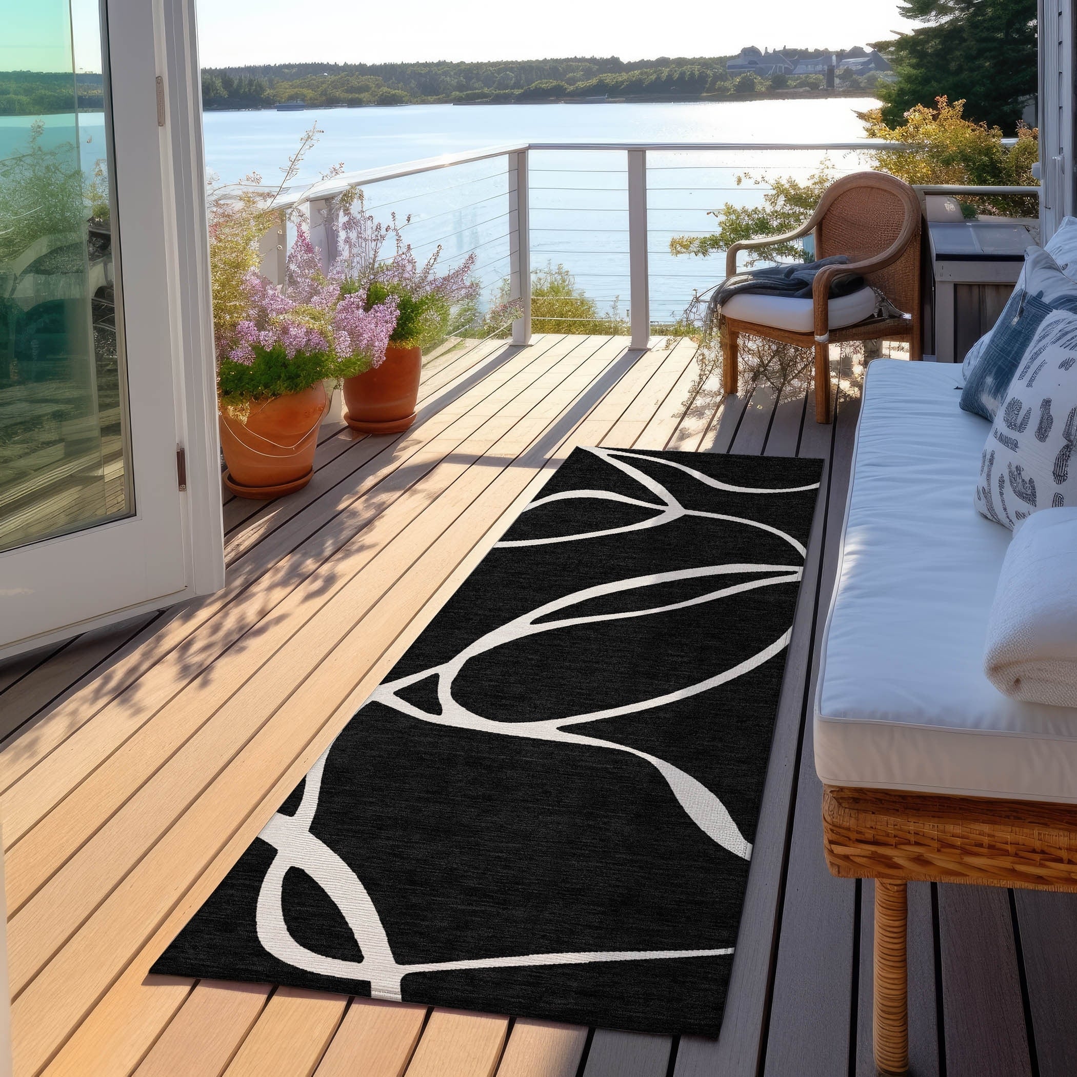 Machine Washable Indoor/ Outdoor Abstract Modern Chantille Rug