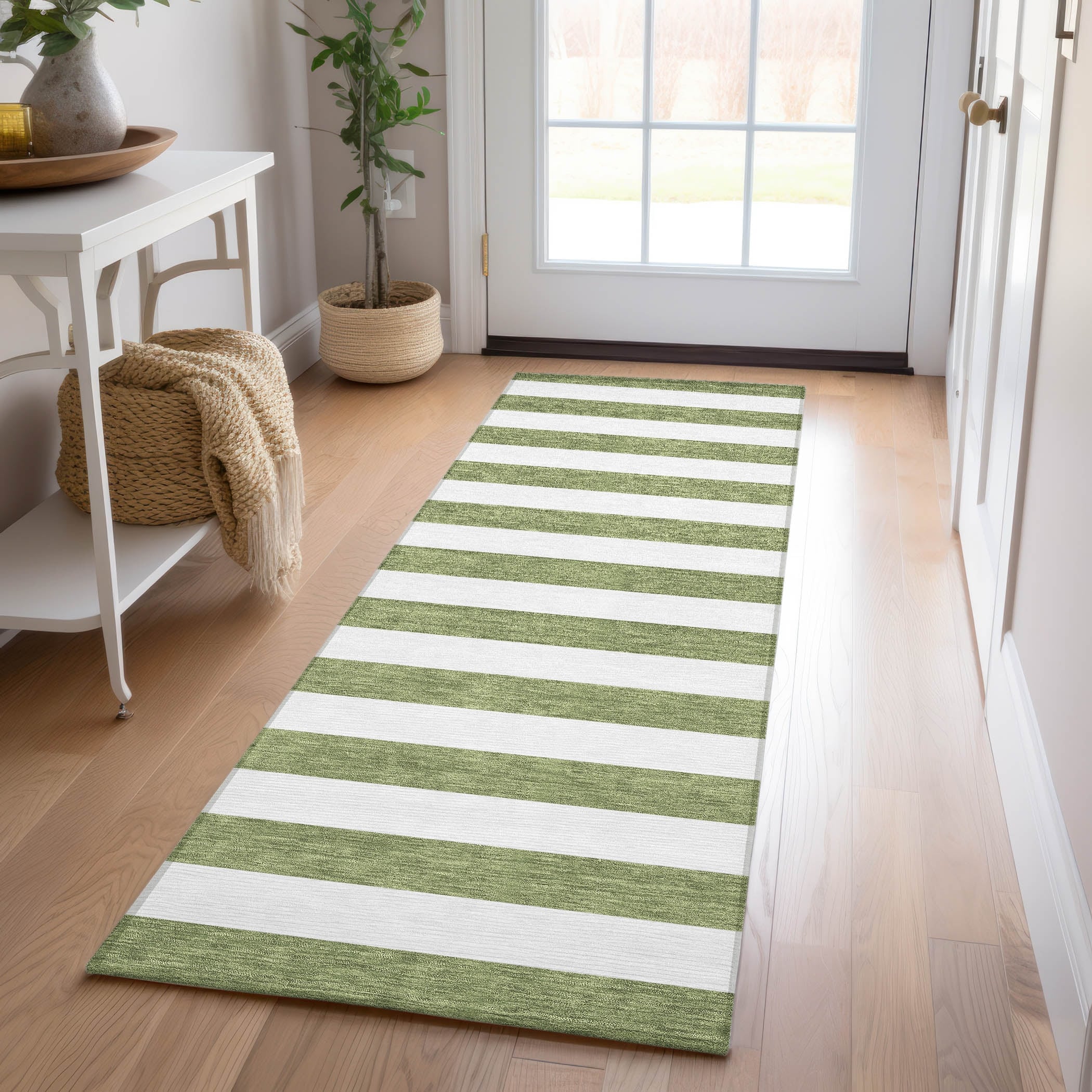 Machine Washable Indoor/ Outdoor Cabana Stripe Chantille Rug