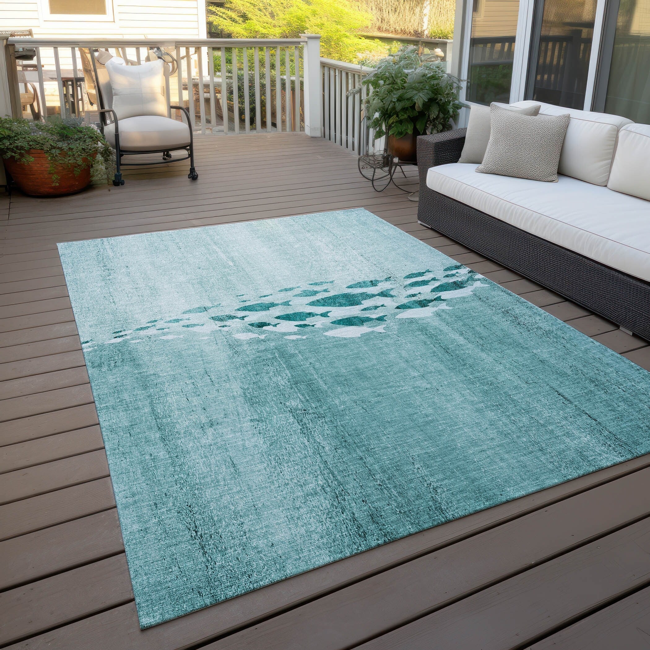Machine Washable Indoor/ Outdoor Chantille Modern Sea Life Rug