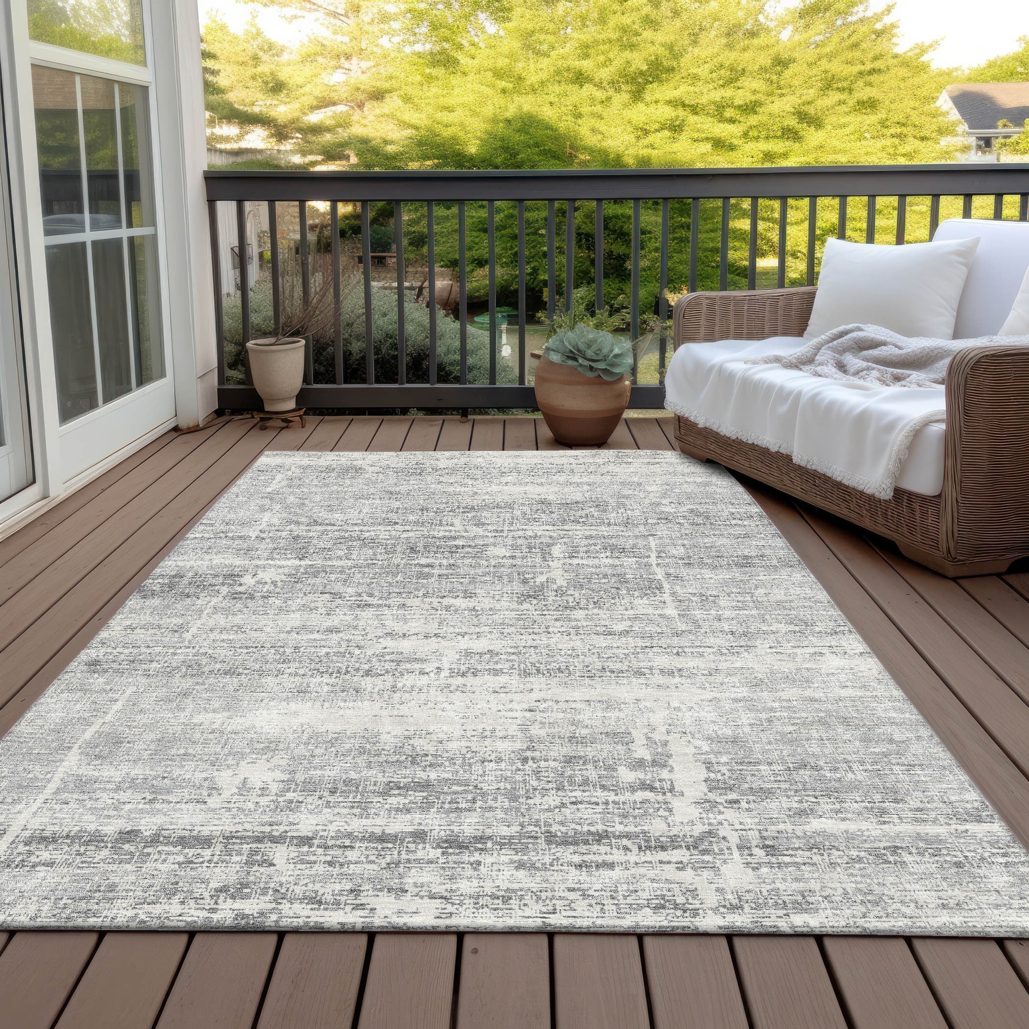 Machine Washable Indoor/ Outdoor Chantille Ombre Solid Rug