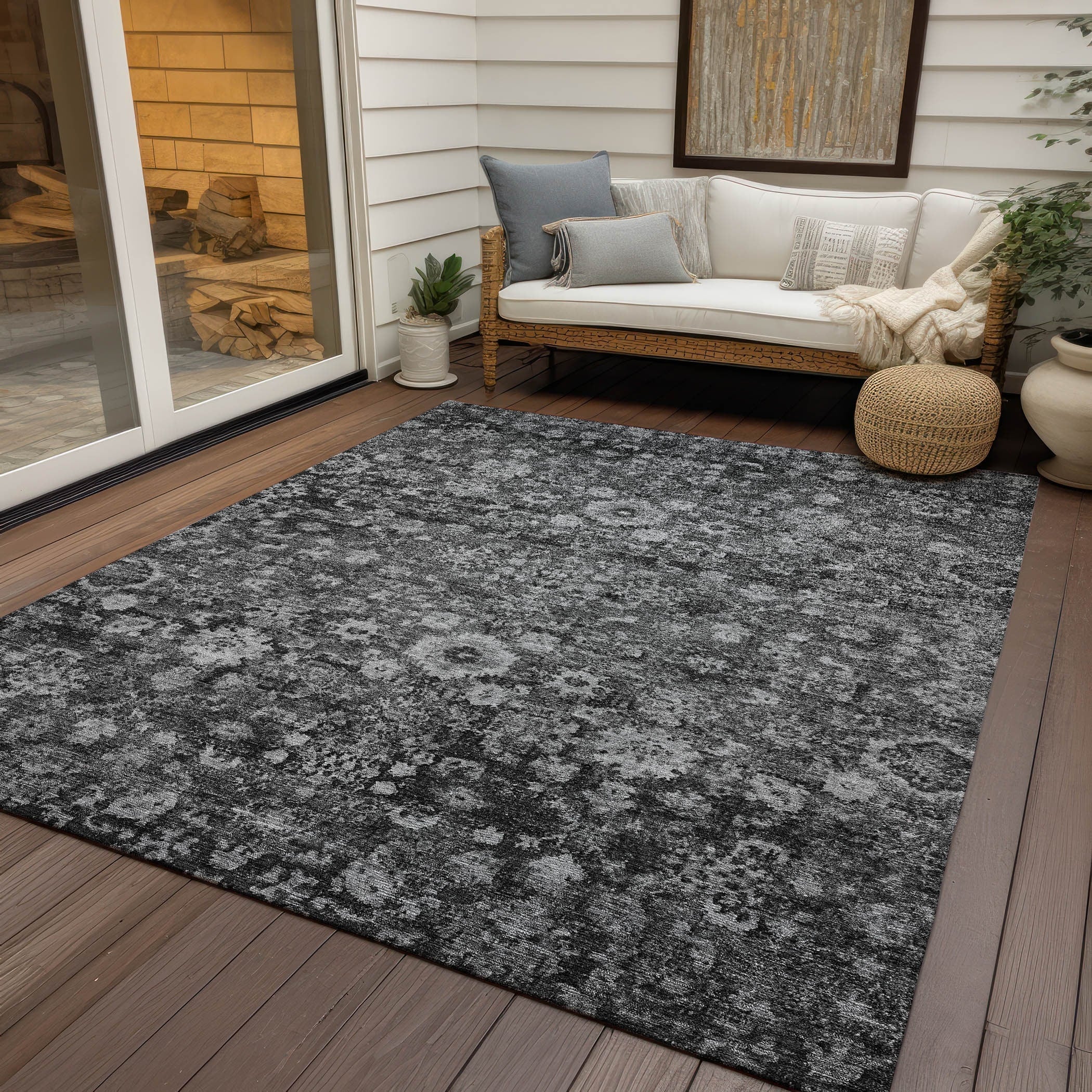 Machine Washable Indoor/ Outdoor Chantille Traditional Vintage Floral Rug