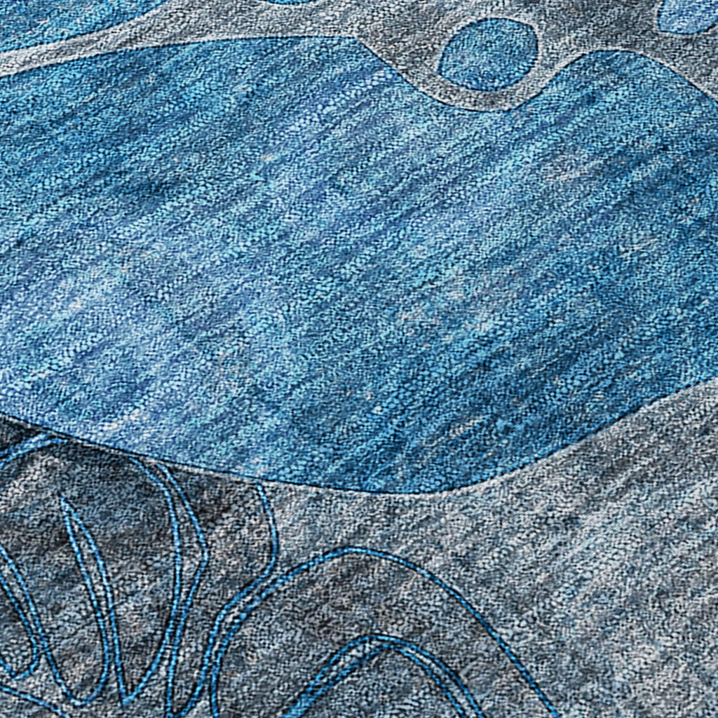 Machine Washable Indoor/ Outdoor Modern Floral Chantille Rug