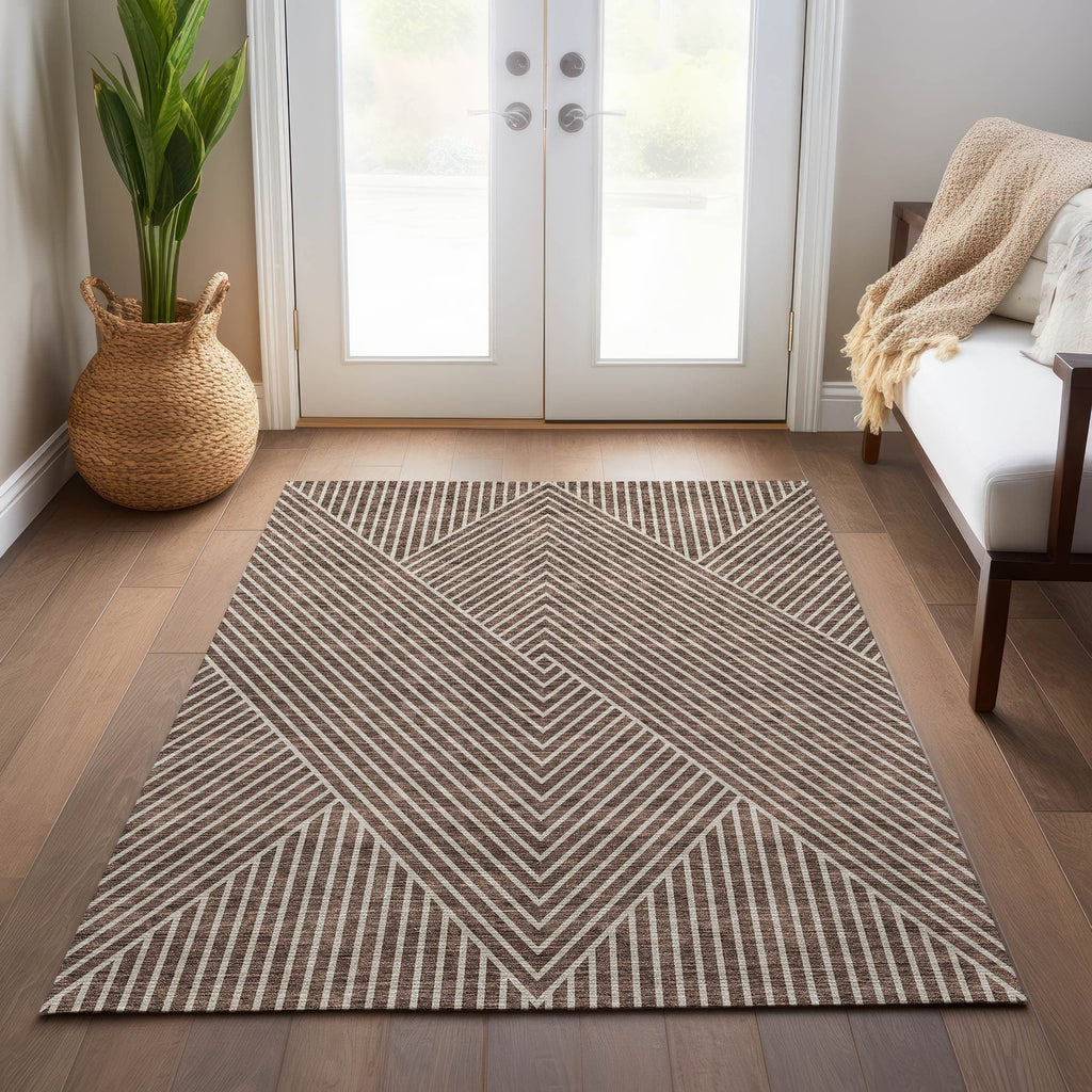 Machine Washable Indoor/ Outdoor Modern Geo Chantille Rug