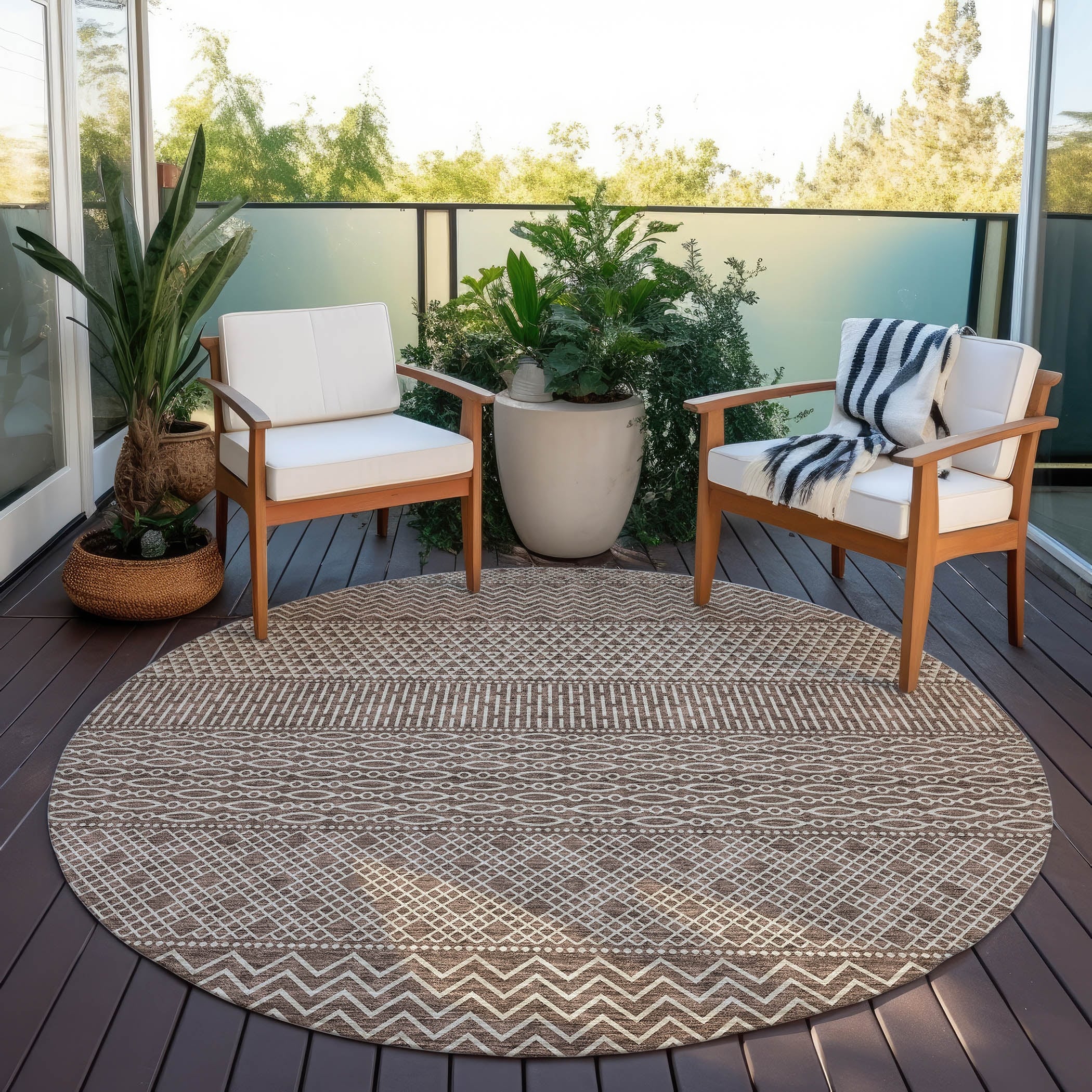 Machine Washable Indoor/ Outdoor Modern Stripes Chantille Rug