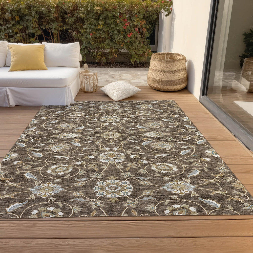Machine Washable Indoor/ Outdoor Traditional KashanChantille Rug