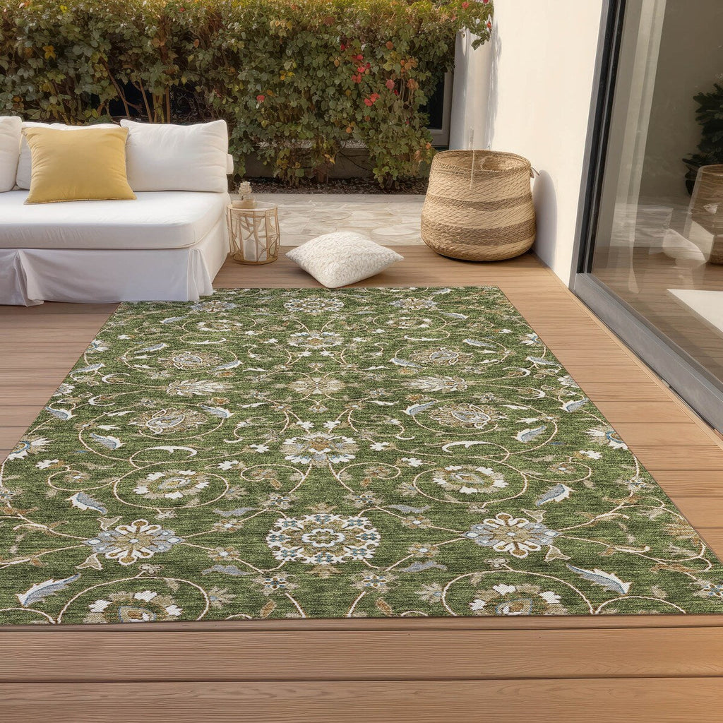 Machine Washable Indoor/ Outdoor Traditional KashanChantille Rug
