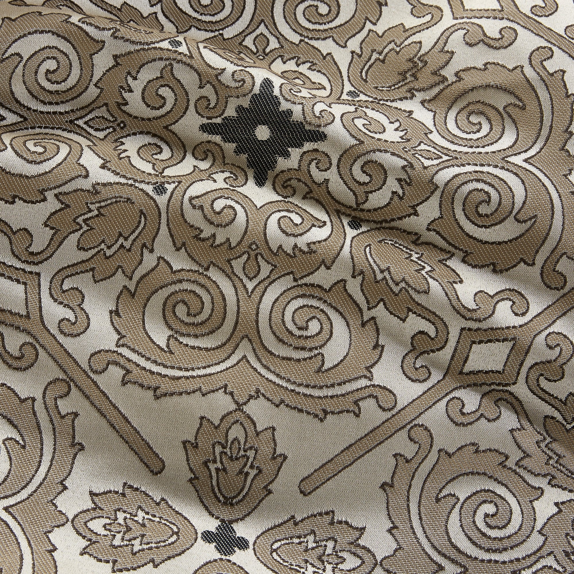 Madison Park Blaine 7 Piece Jacquard Comforter Set with Throw Pillows