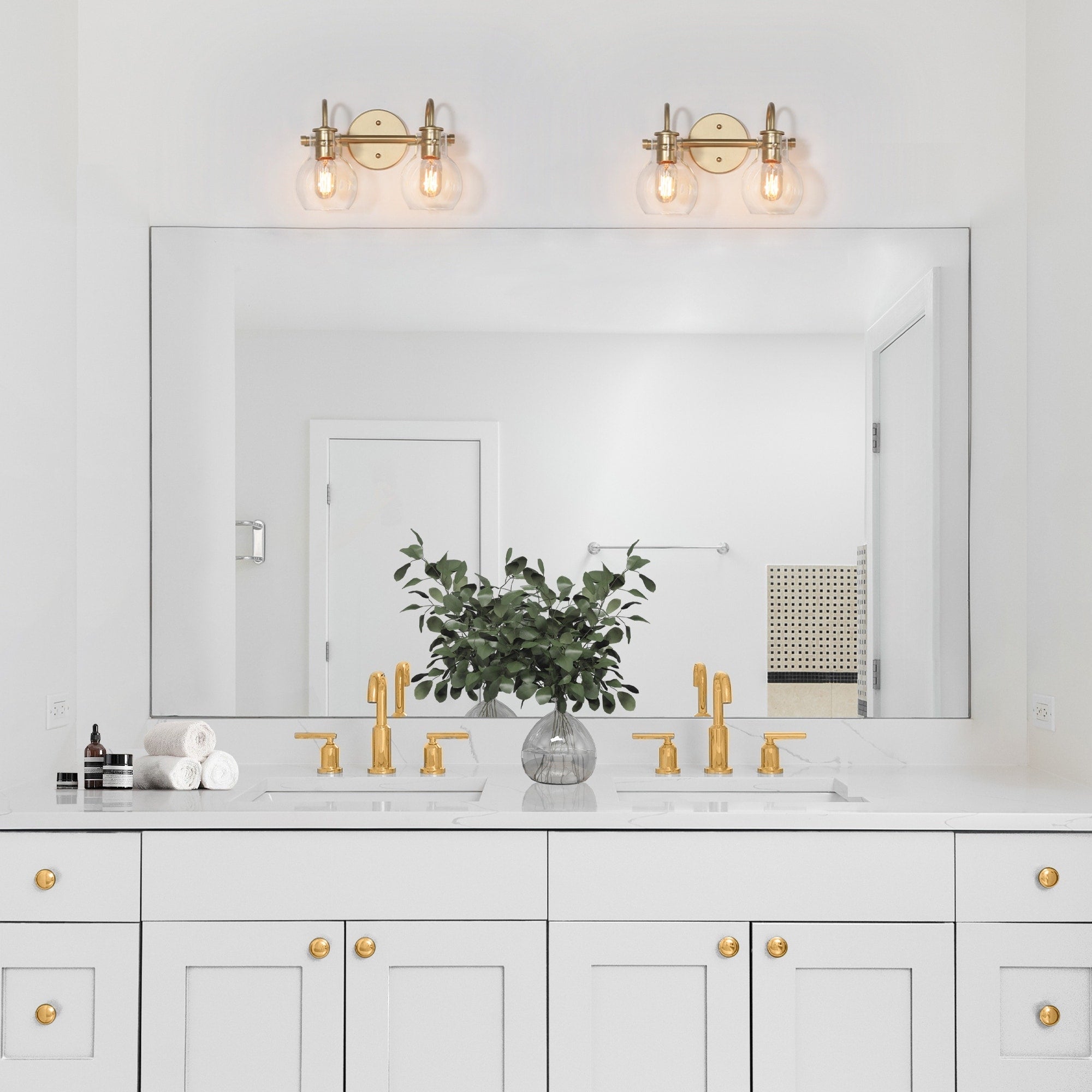 Modern 2/3/4/5-Light Bathroom Vanity Light Globe Glass Wall Sconce Minimalist Design