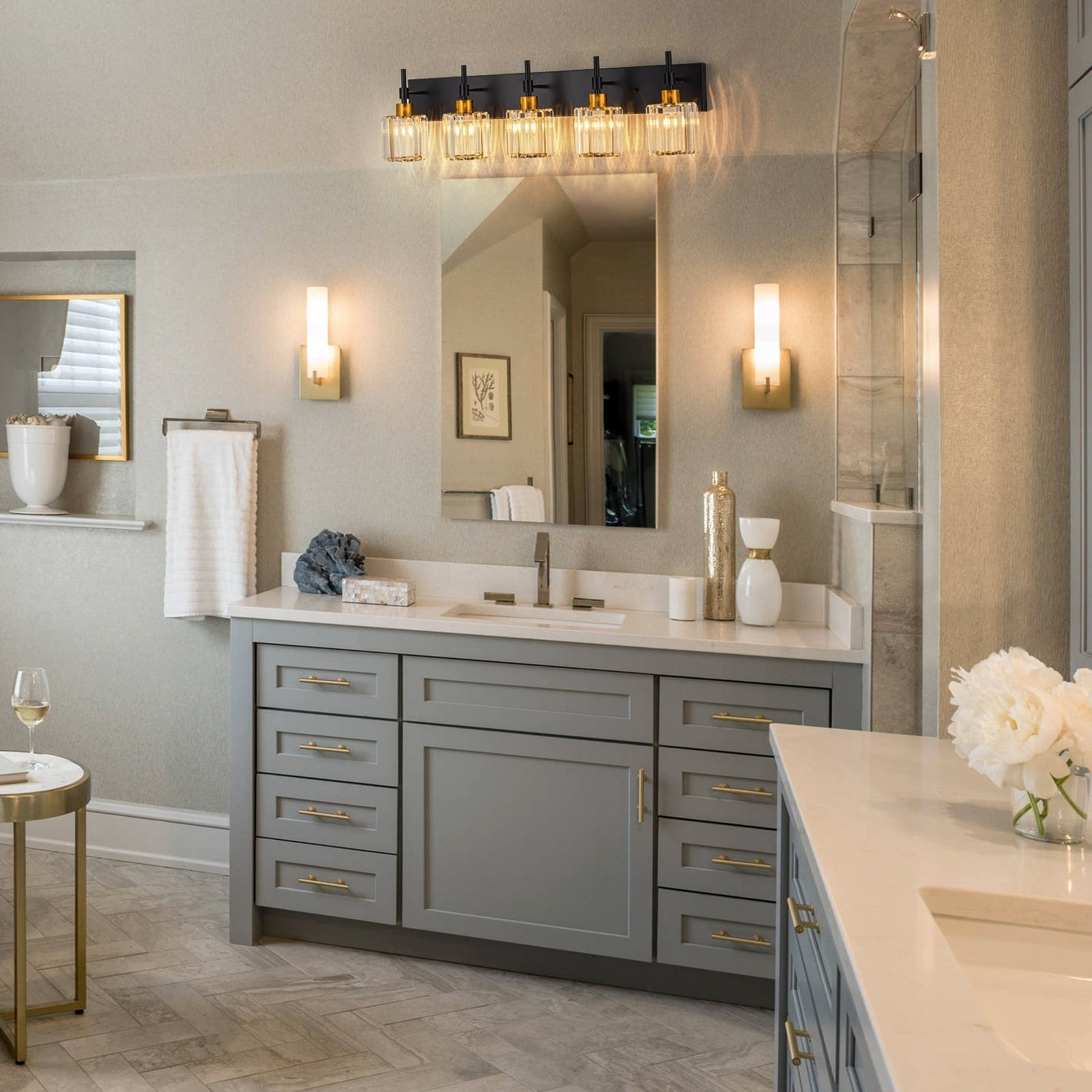 Appliques murales modernes à intensité variable pour salle de bain avec abat-jour en cristal