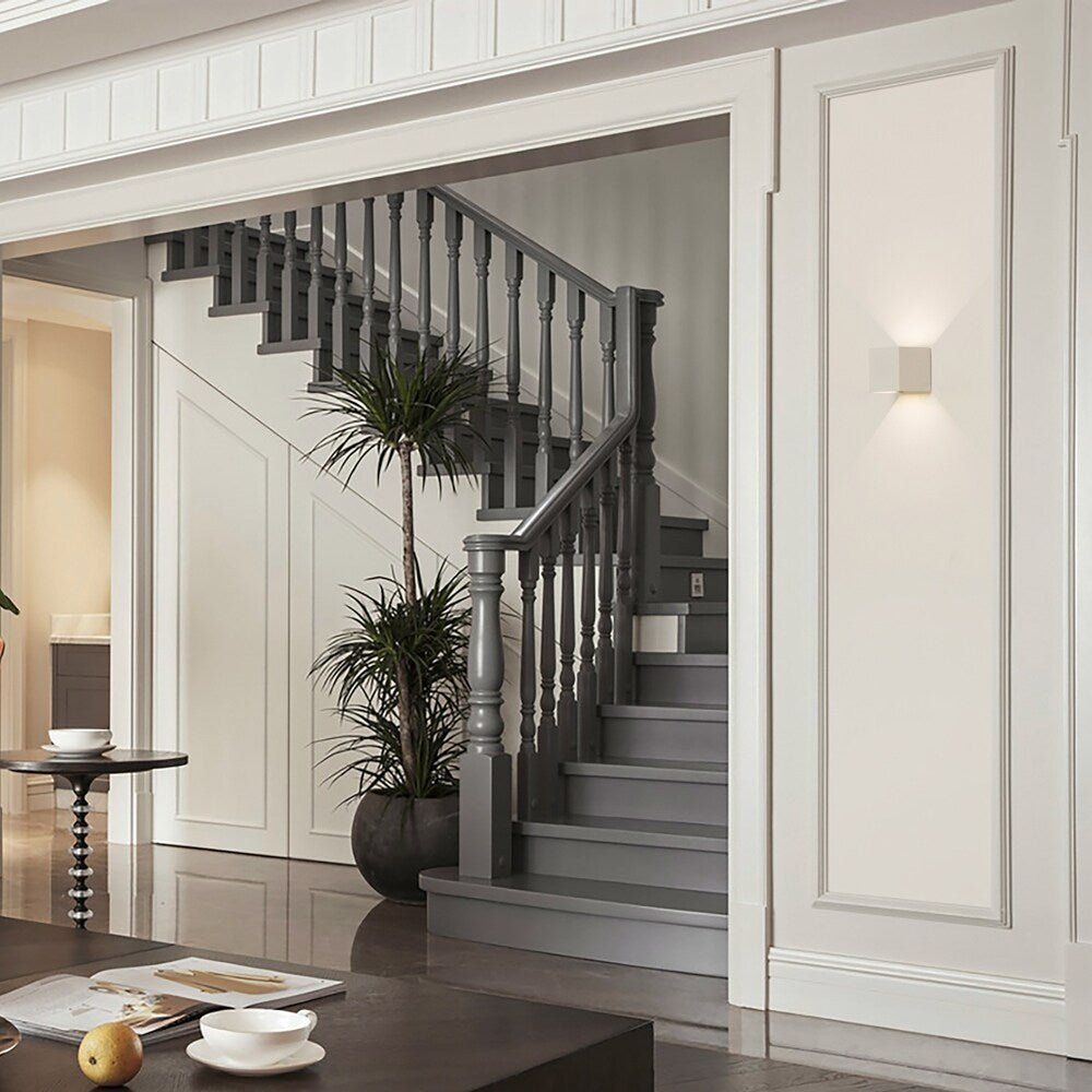 Modern Wall Sconce LED Waterproof Wall Lamp Aluminum with Adjustable Beam 10-Watt 4000K Cool White Indoor Outdoor