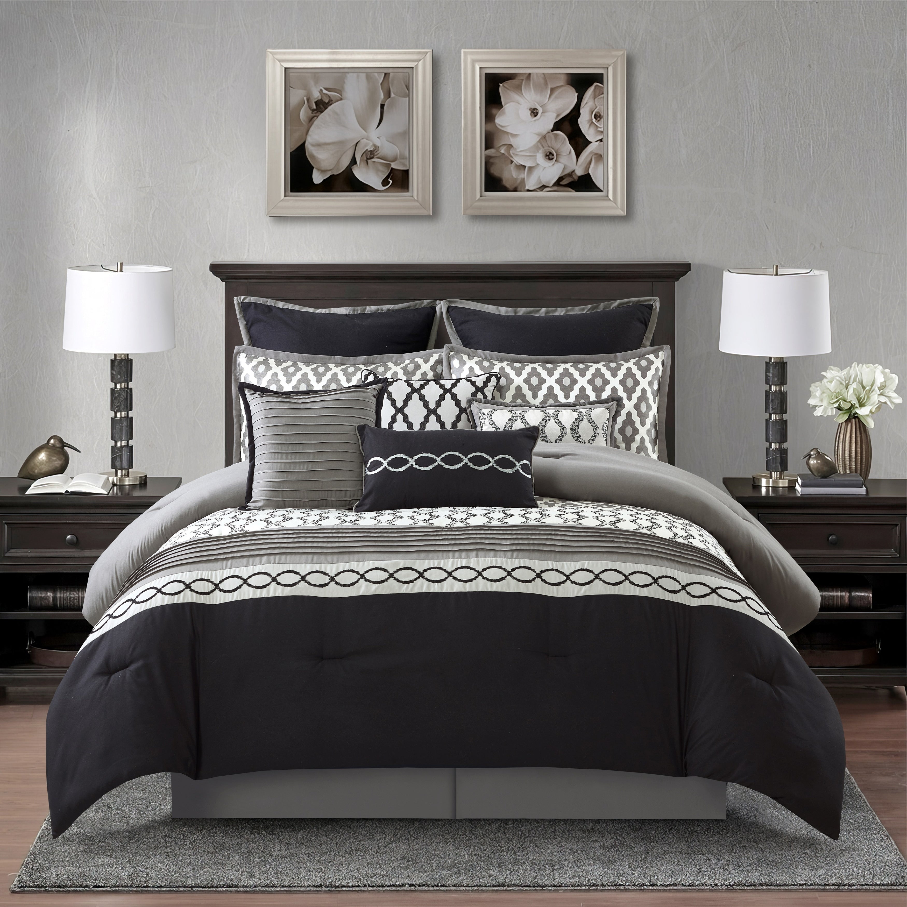 Nanshing Calvin Luxury10-Piece Geometric Comforter Set