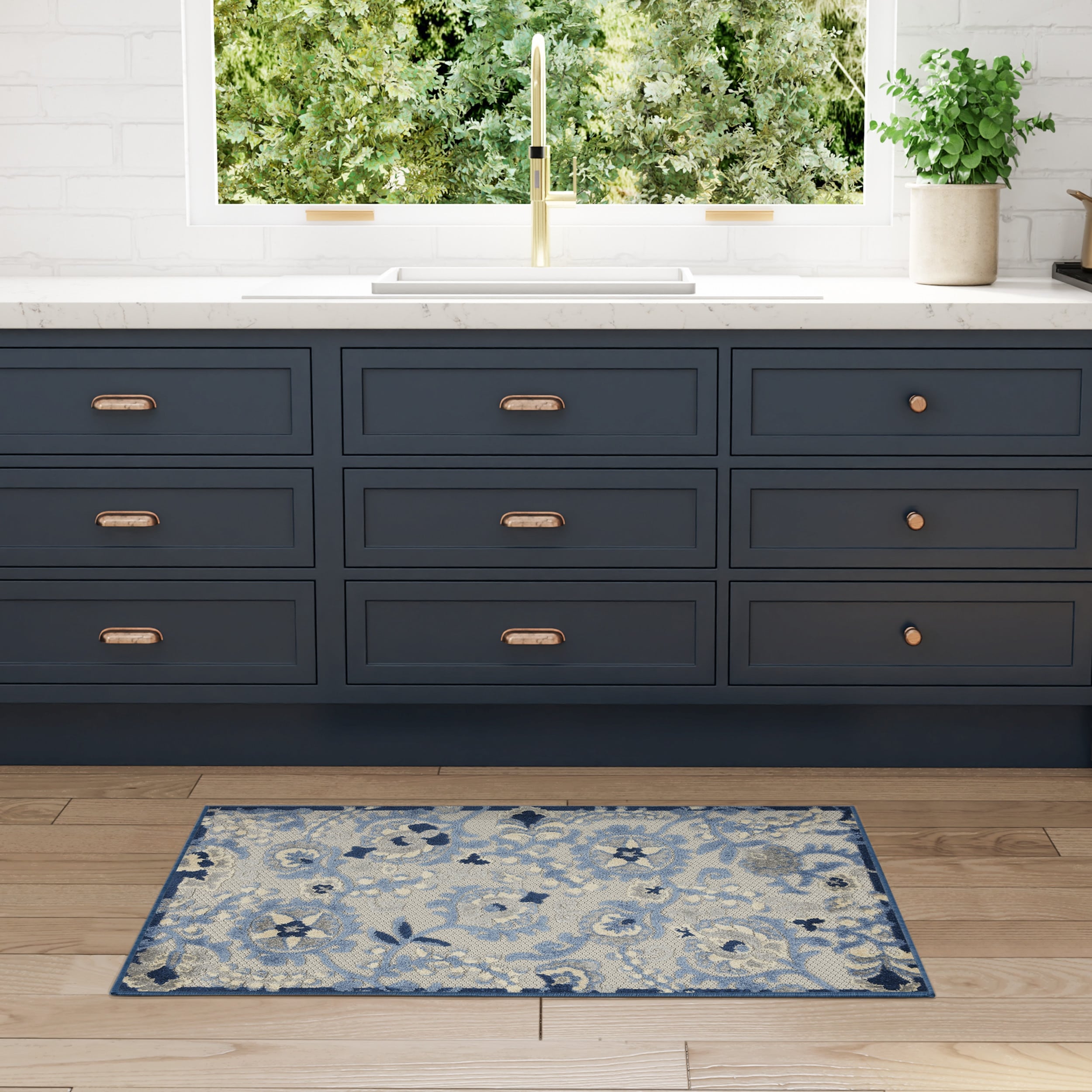 Nourison Alice Indoor/Outdoor Floral Area Rug