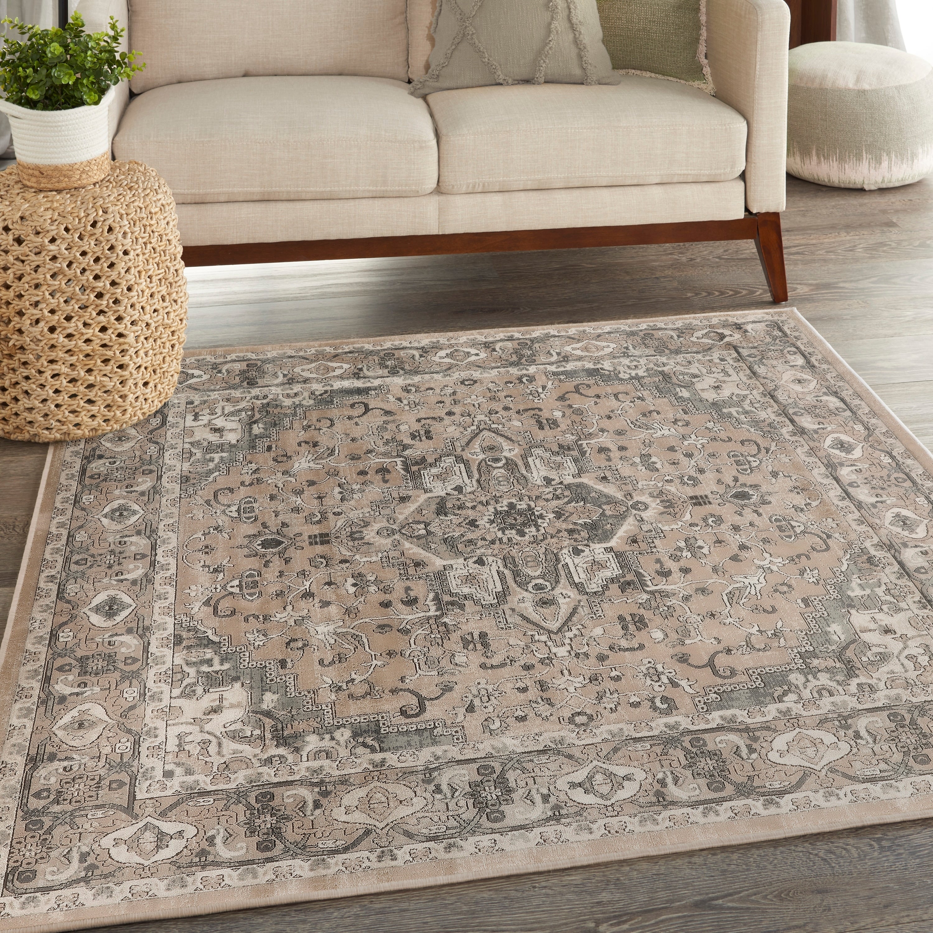 Tapis Nourison Concerto Classic Persian Medallion.