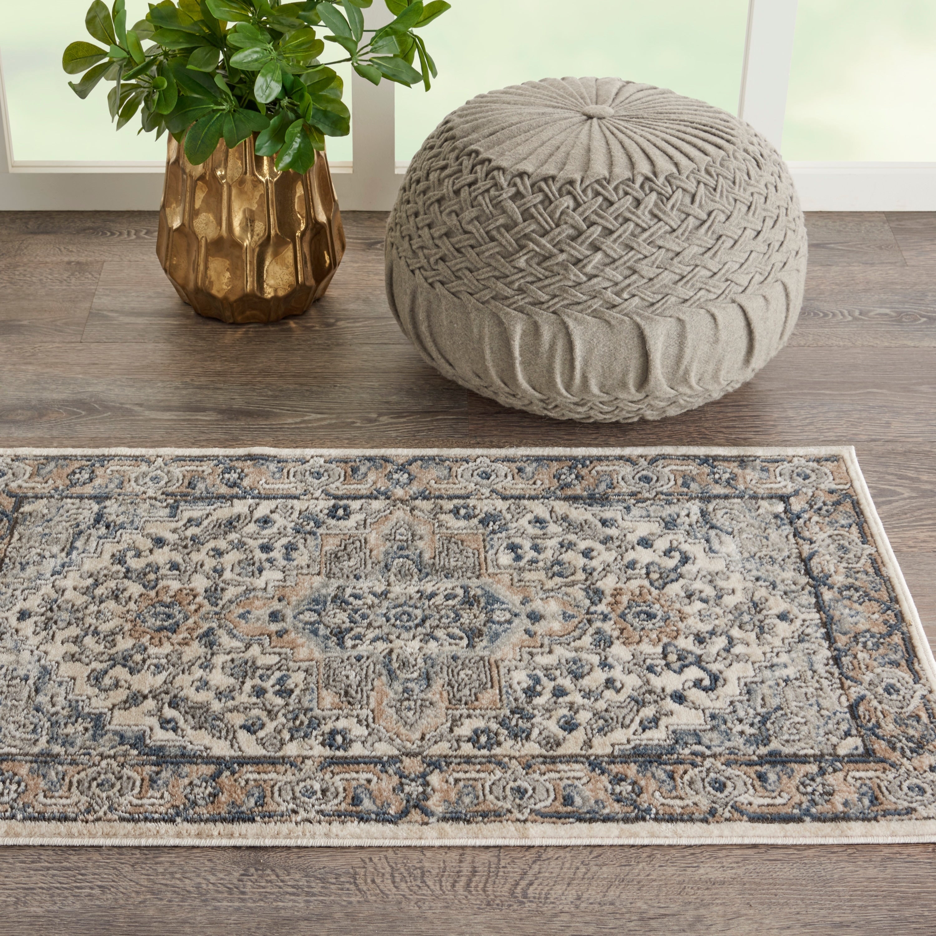 Tapis Nourison Concerto Classic Persian Medallion.