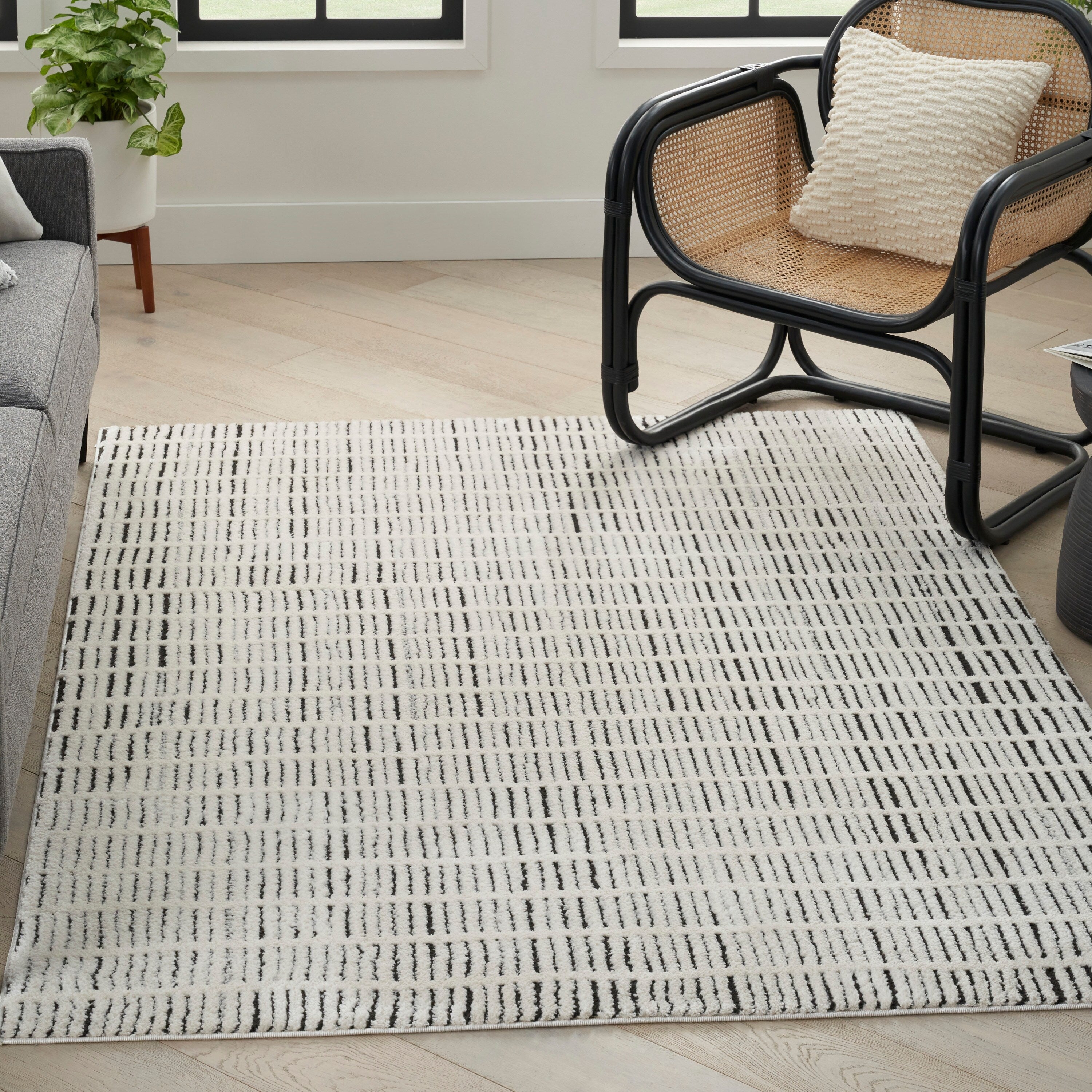 Tapis d'intérieur moderne et confortable Nourison à motifs abstraits