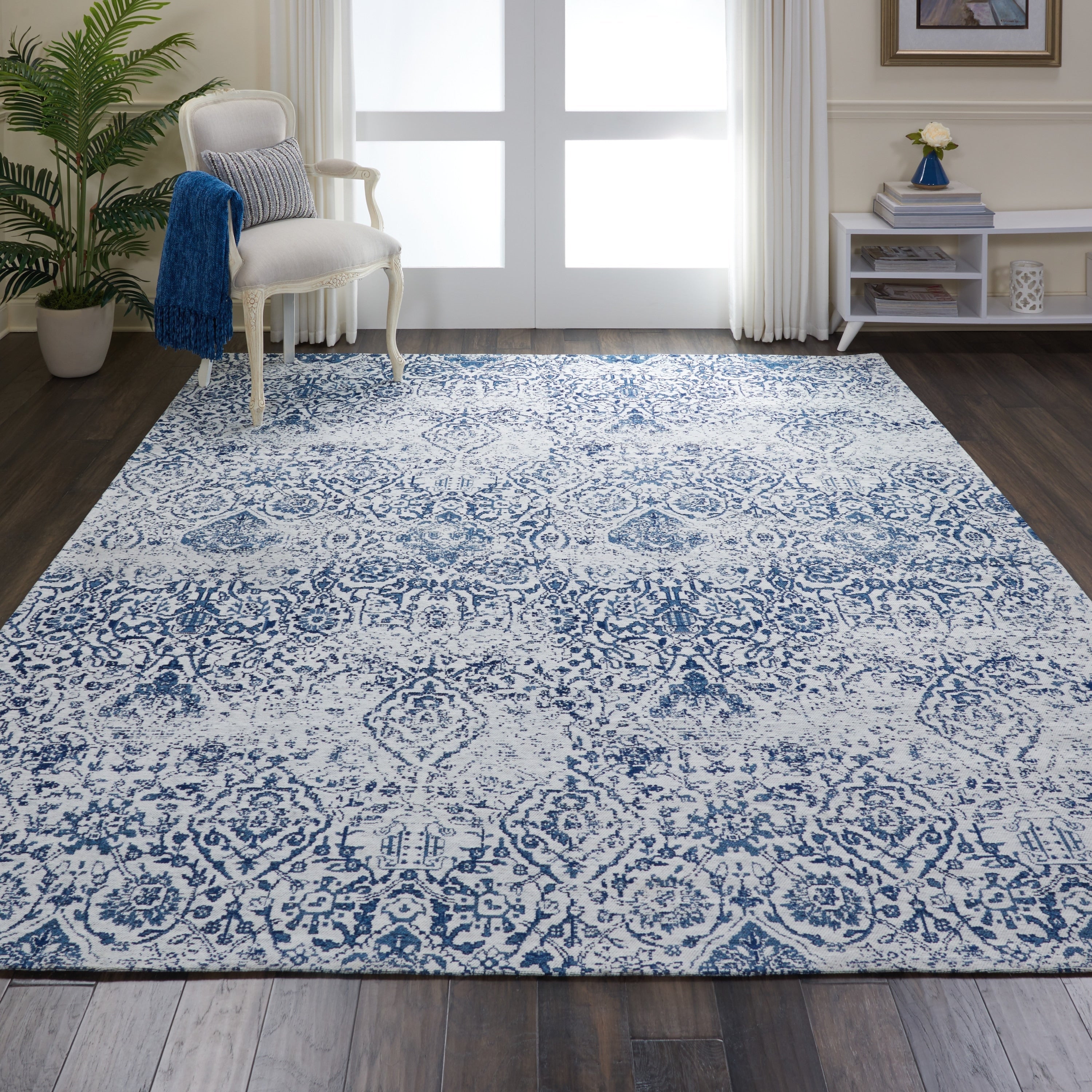 Tapis contemporain Nourison Damas vieilli