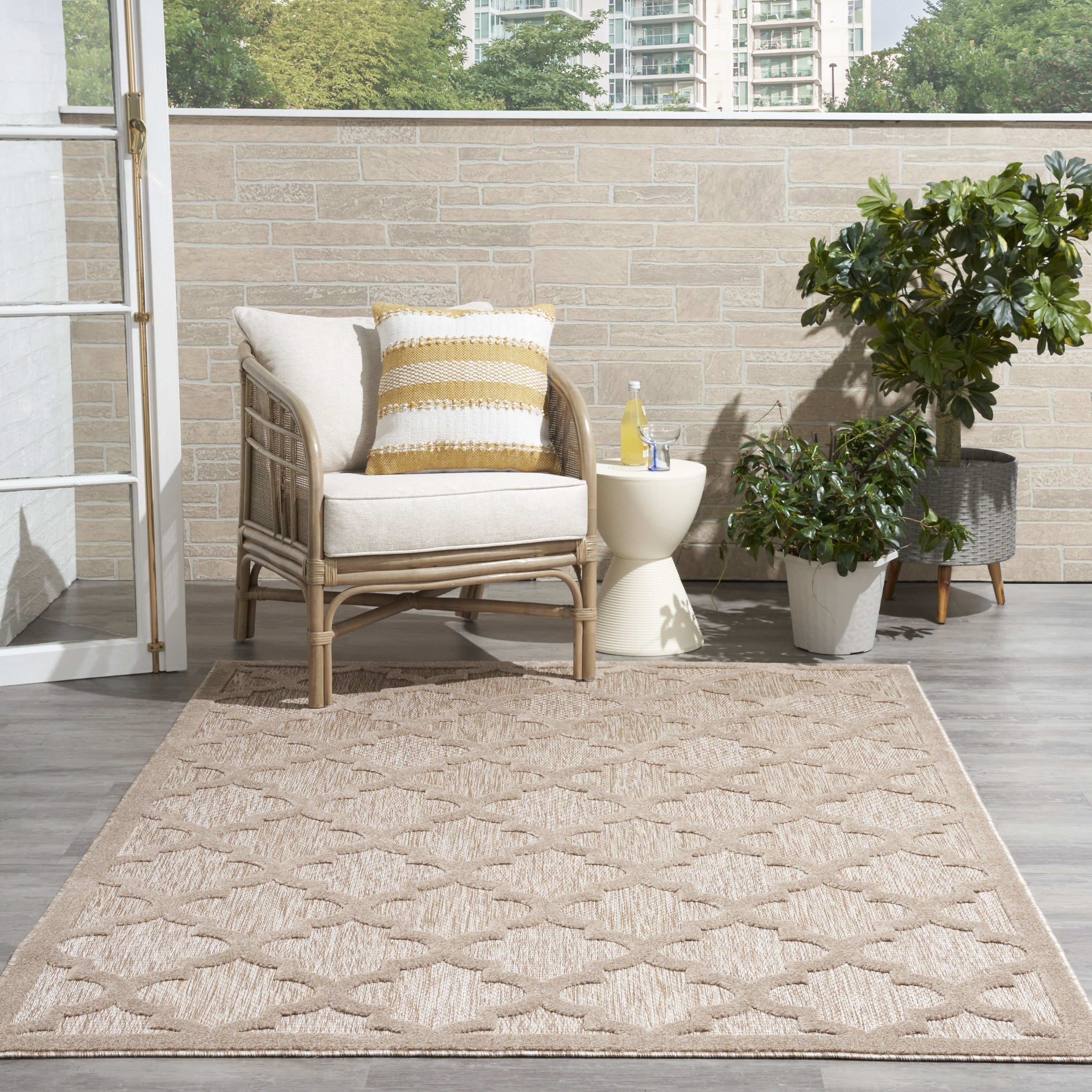 Nourison Easy Care Indoor/Outdoor Moroccan Trellis Area Rug