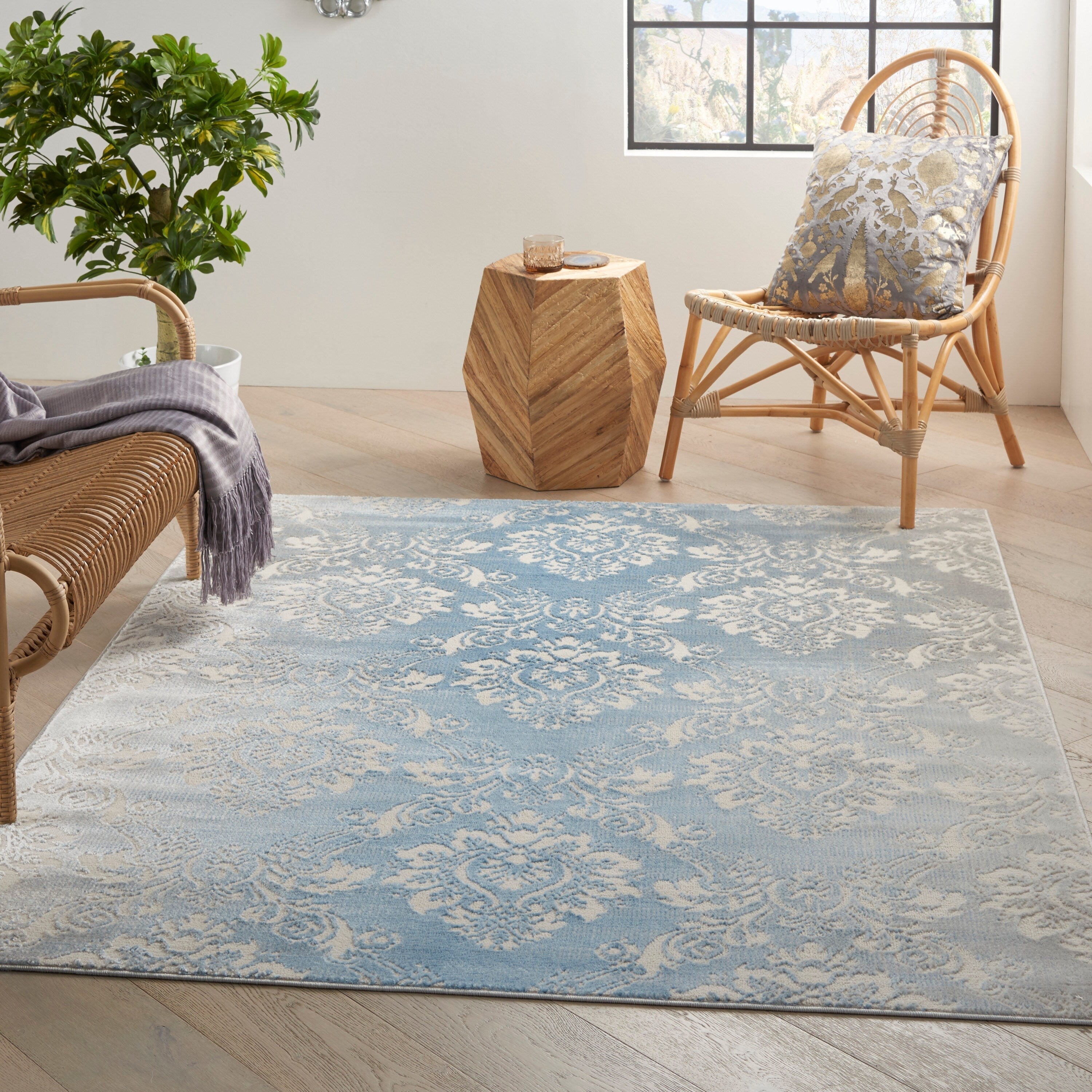Tapis Nourison Elation à motif damassé de style campagne française