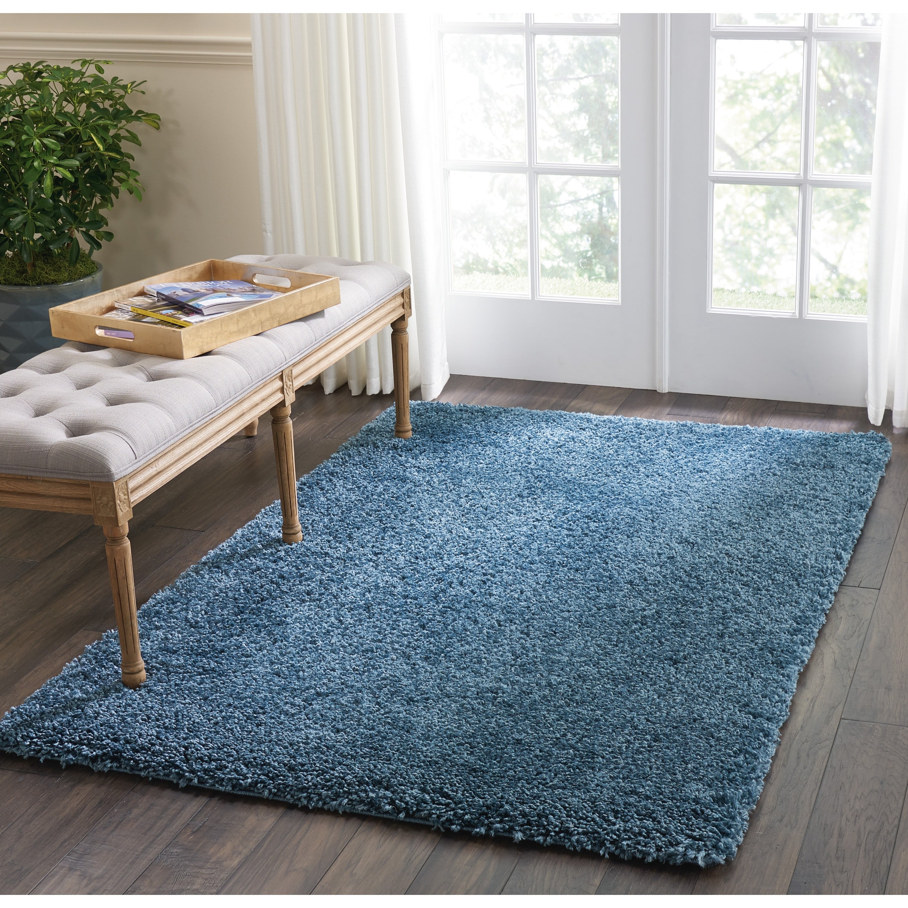 Tapis Nourison Malibu Shag moderne en peluche unie