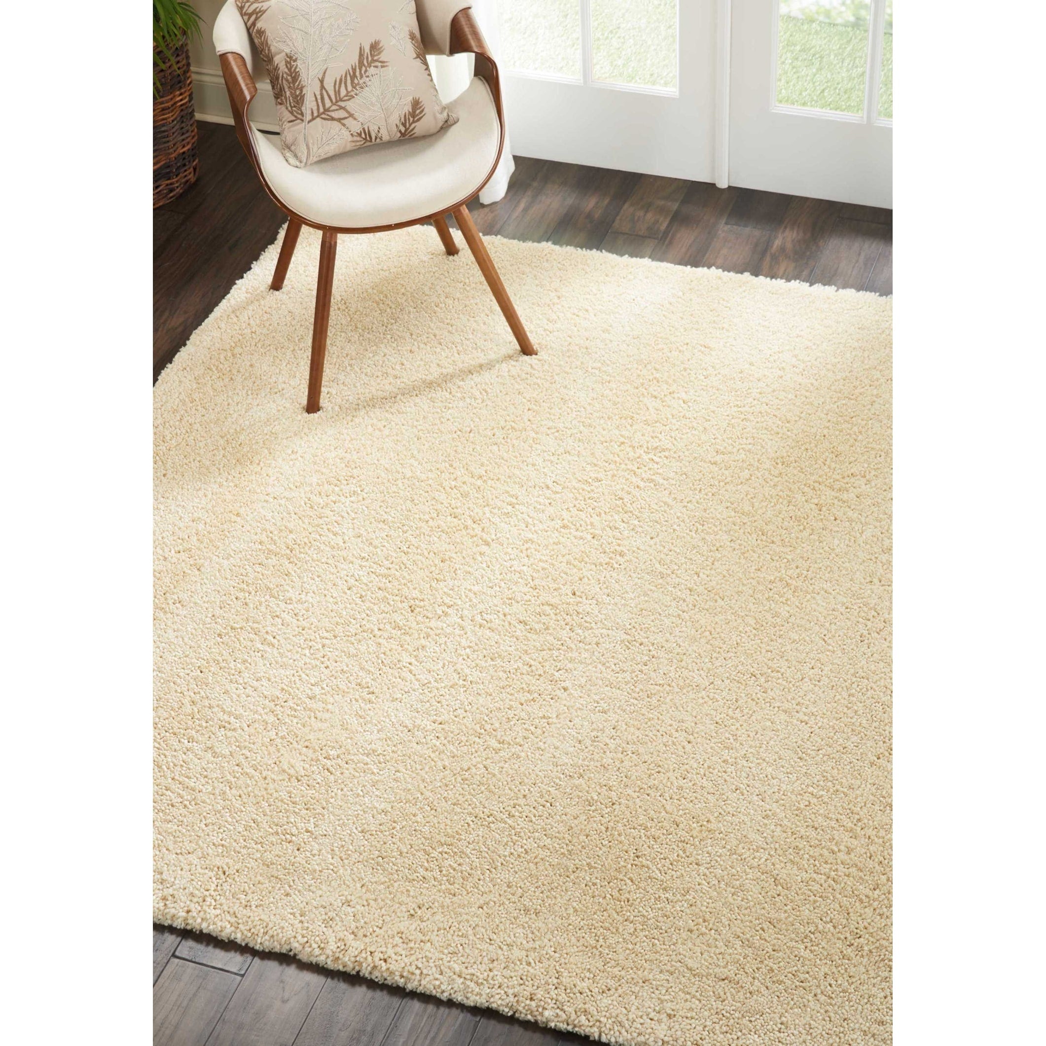 Tapis Nourison Malibu Shag moderne en peluche unie