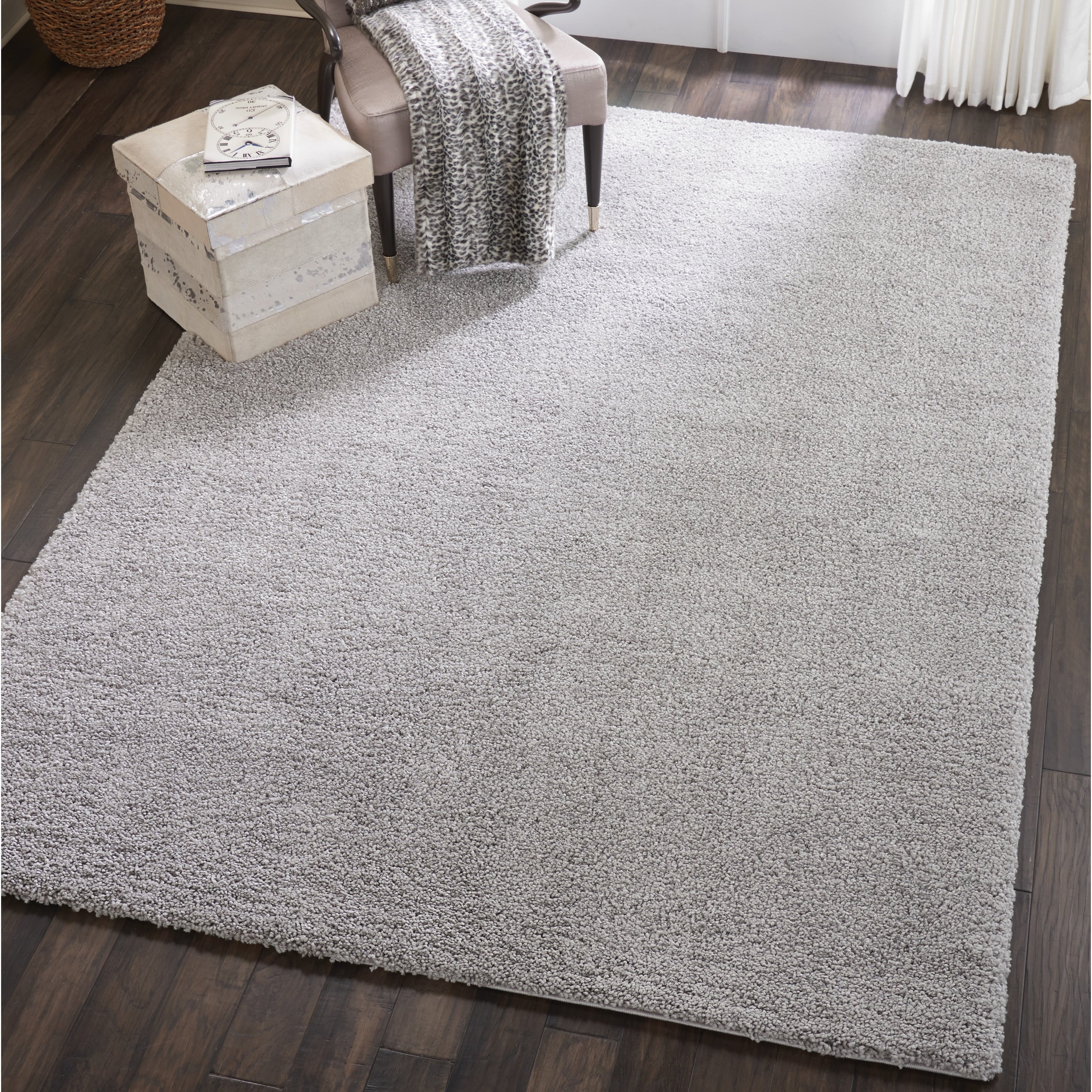 Tapis Nourison Malibu Shag moderne en peluche unie