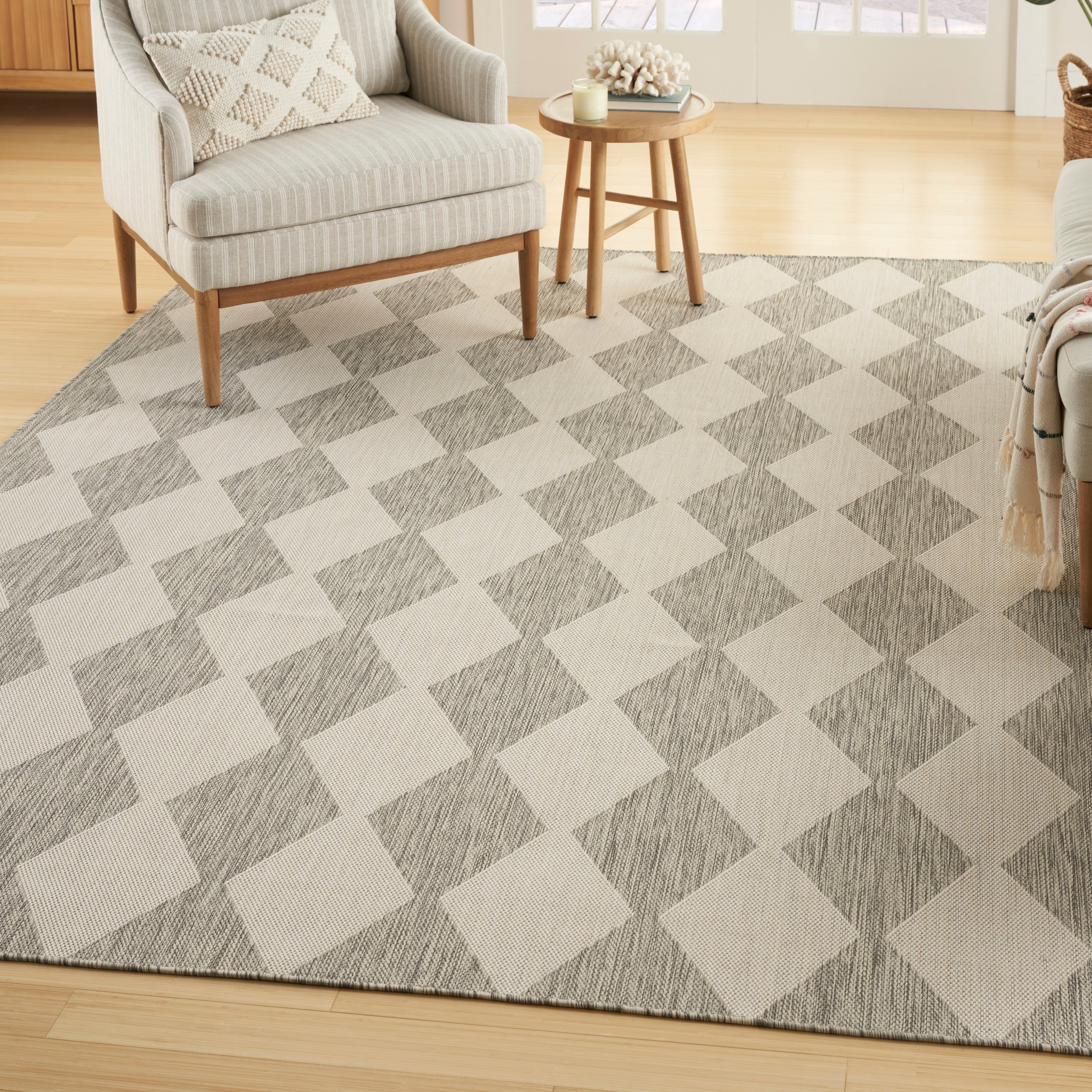 Nourison Positano Indoor/Outdoor Geometric Area Rug