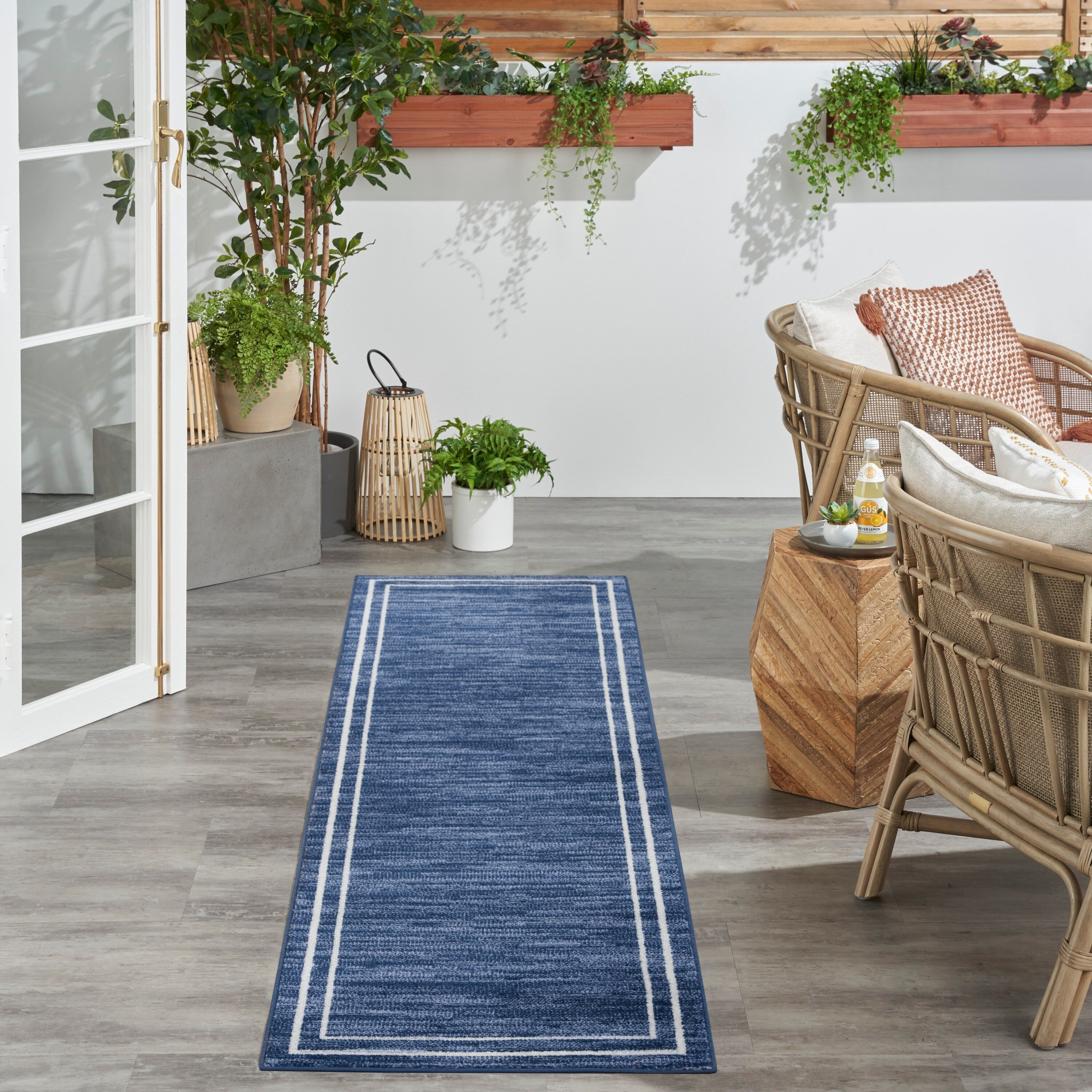 Nourison Sandy Indoor / Outdoor Solid Area Rug