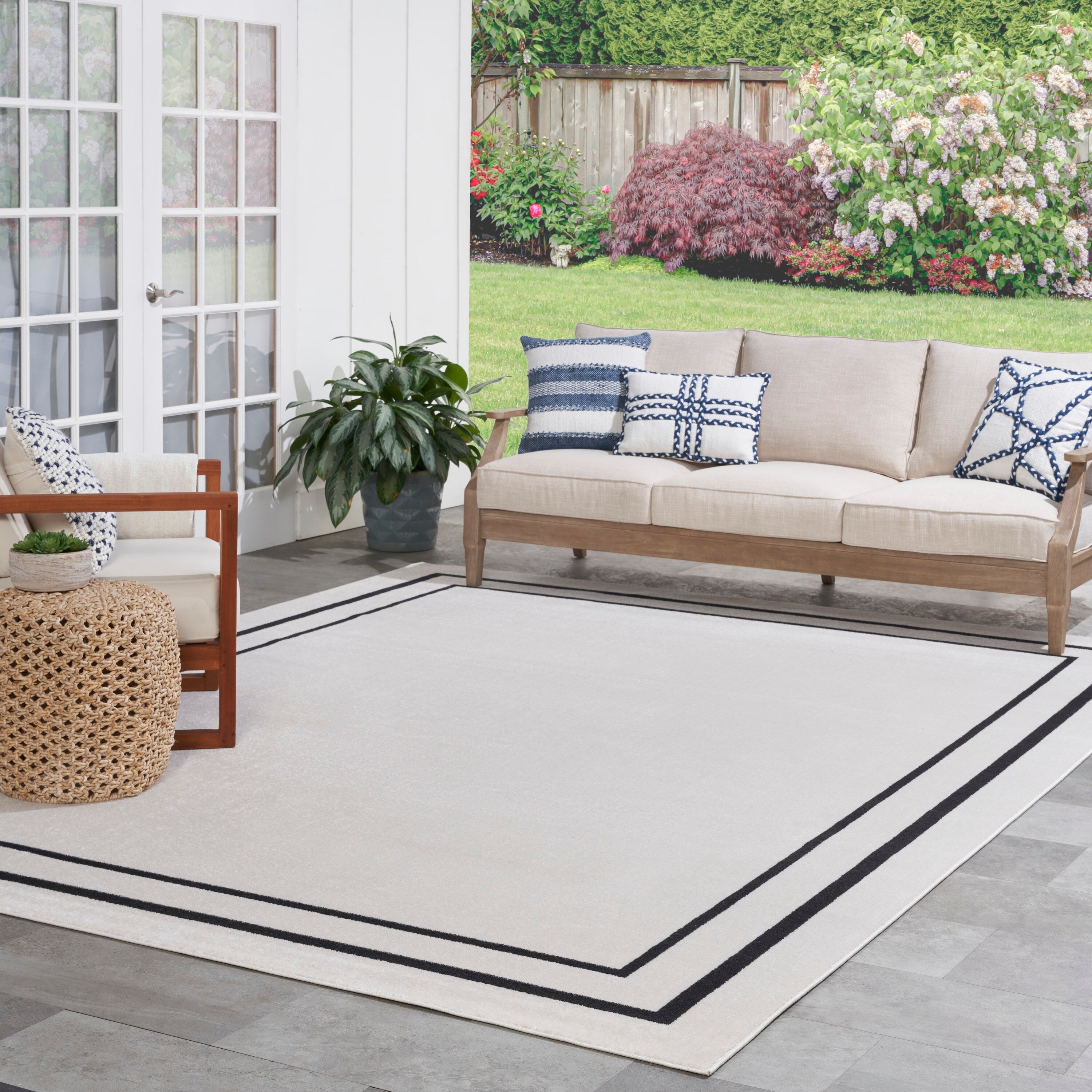 Nourison Sandy Indoor / Outdoor Solid Area Rug