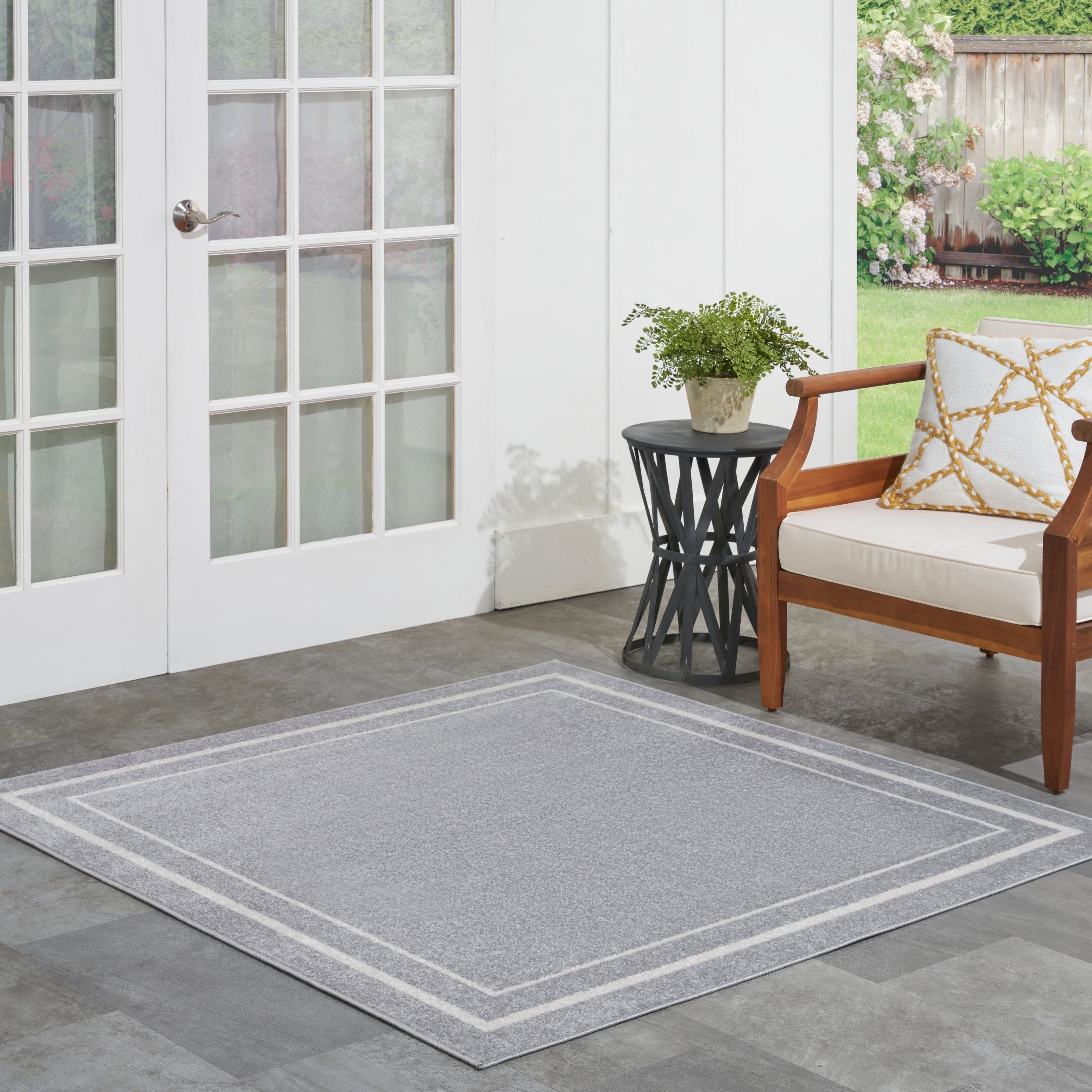 Nourison Sandy Indoor / Outdoor Solid Area Rug