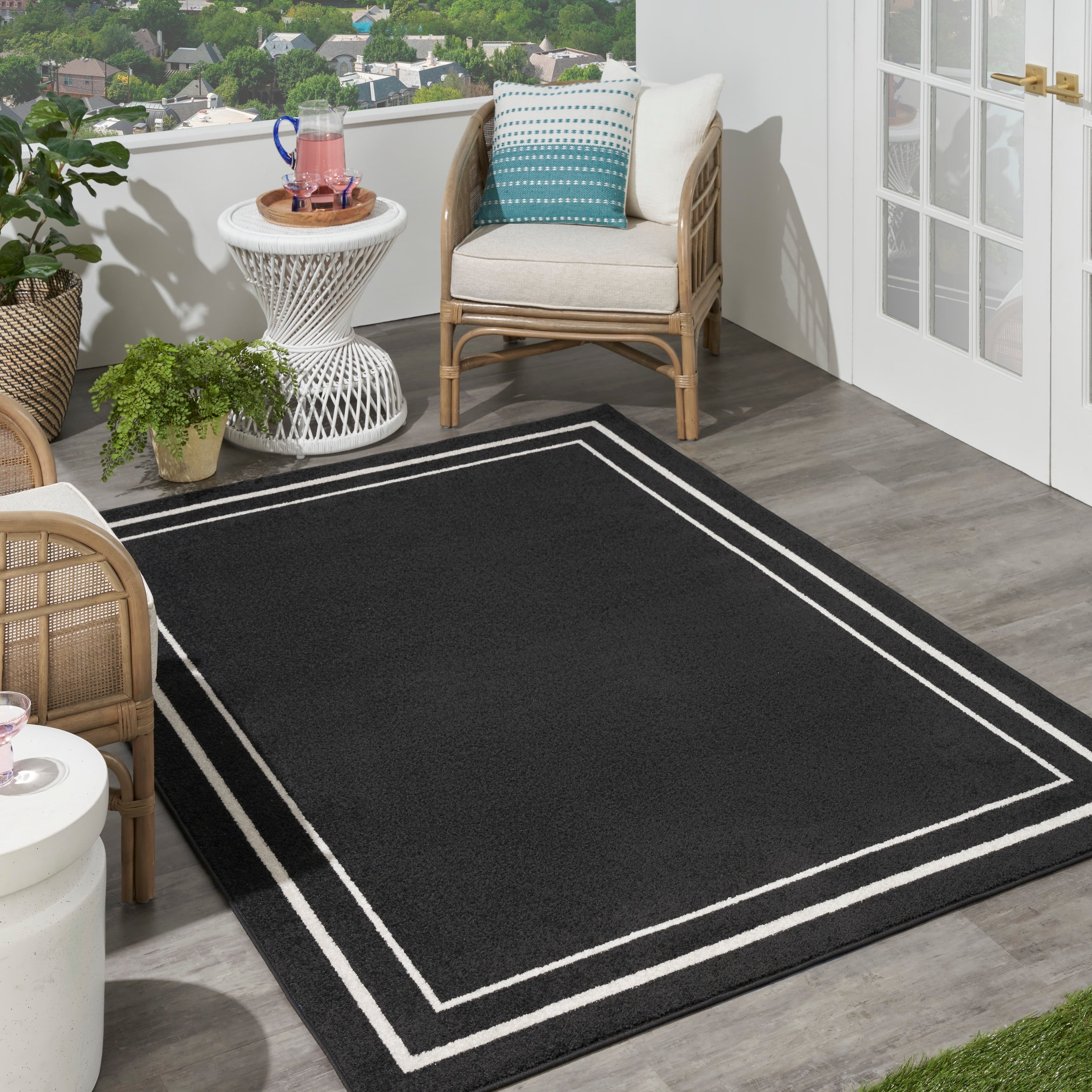 Nourison Sandy Indoor / Outdoor Solid Area Rug