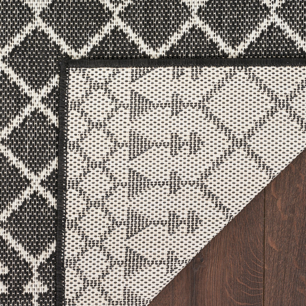 Nourison Selerno Indoor/Outdoor Moroccan Area Rug.