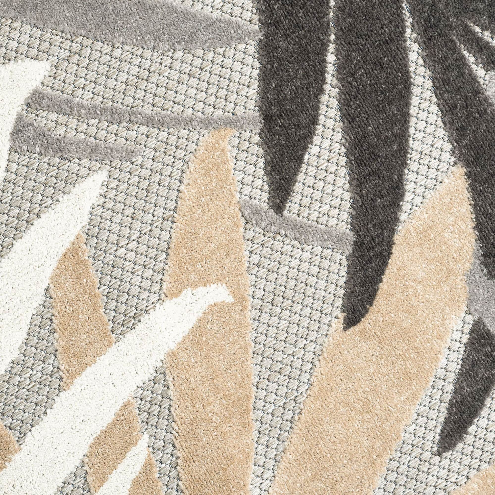 Origin Coastal Floral Indoor/Outdoor Area Rug.