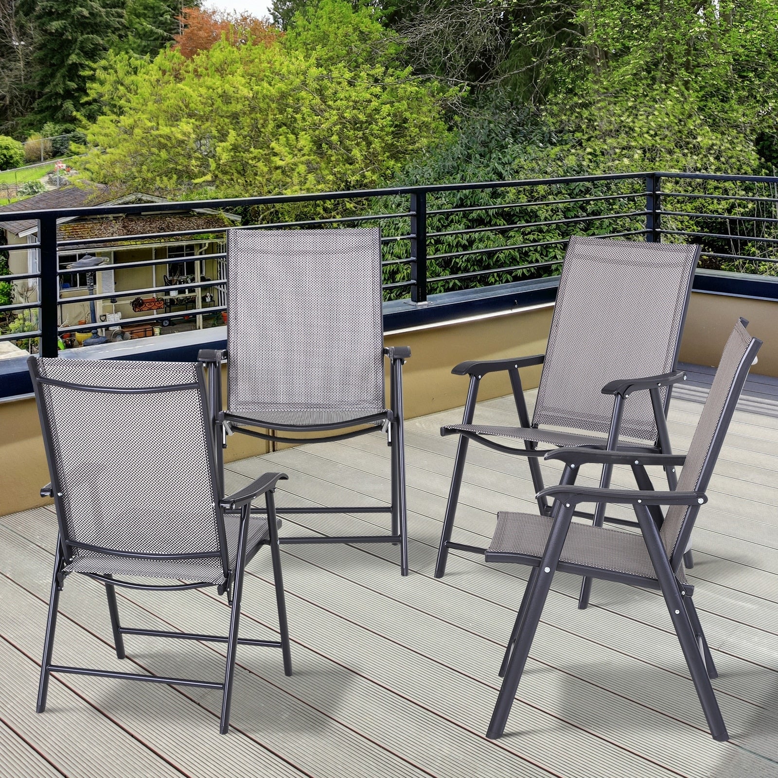 Ensemble de 4 chaises de patio pliantes Outsunny au design simple et chic, confortables pour la terrasse, le jardin, la cour et les voyages
