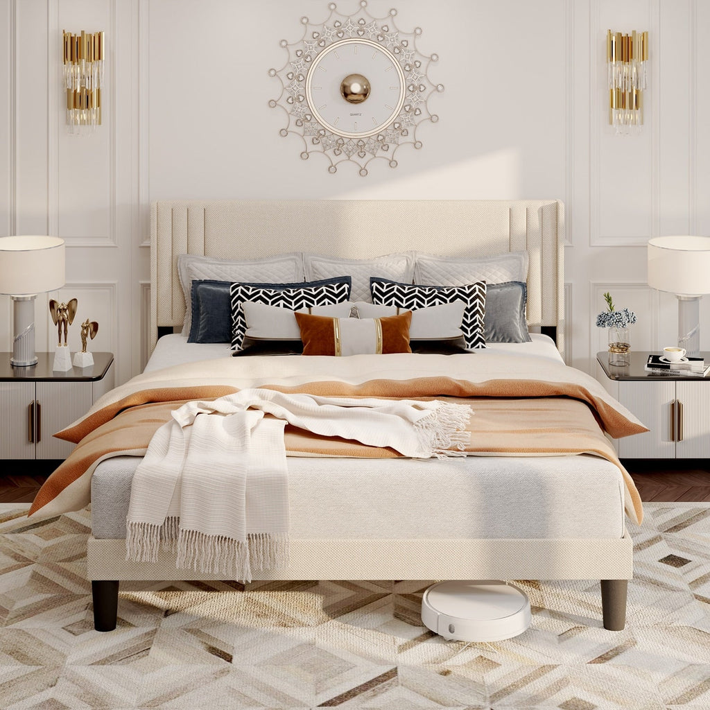 Lit Queen/Full rembourré à canaux verticaux avec tête de lit à oreilles