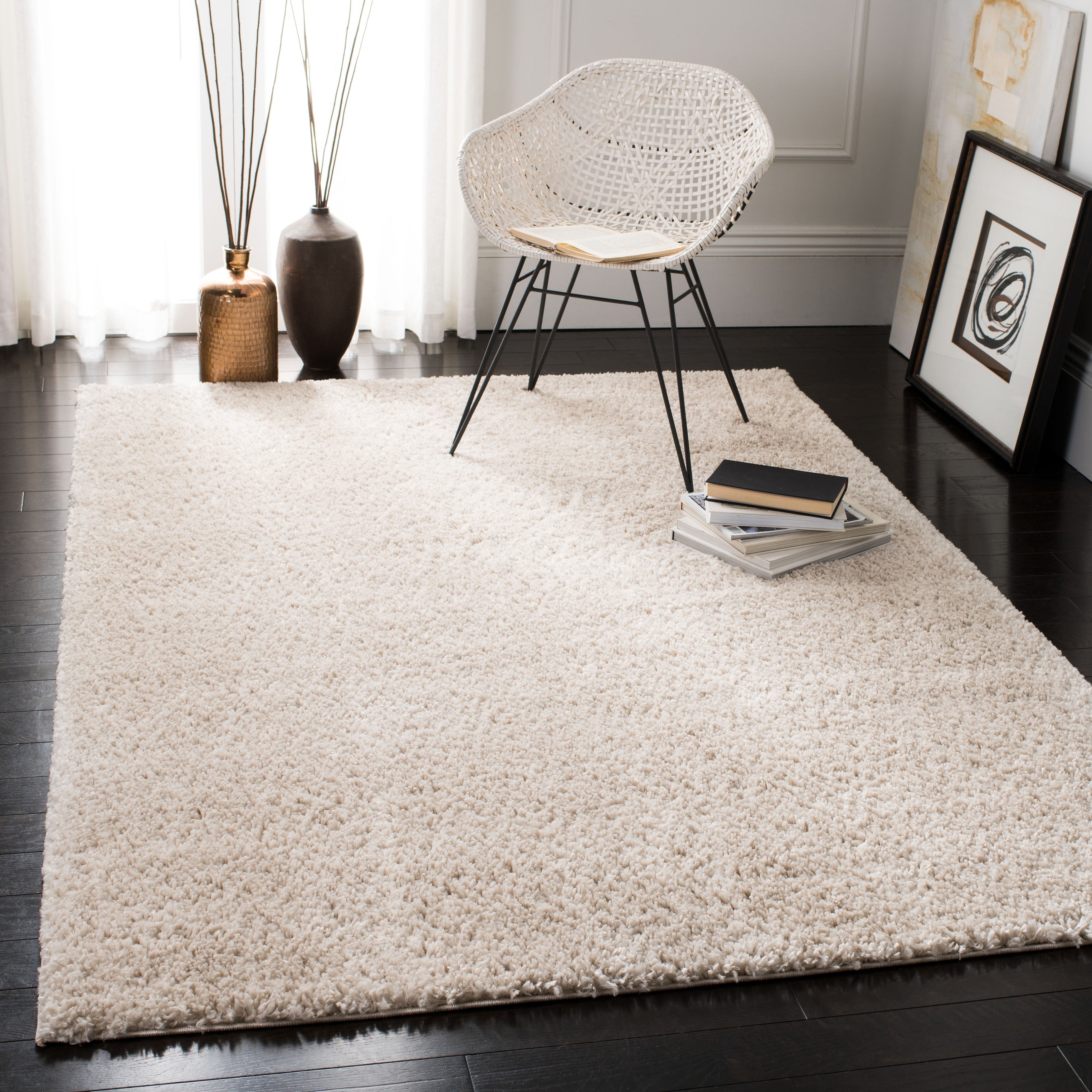 Tapis SAFAVIEH August Wilhelma Shag uni de 3 cm d'épaisseur
