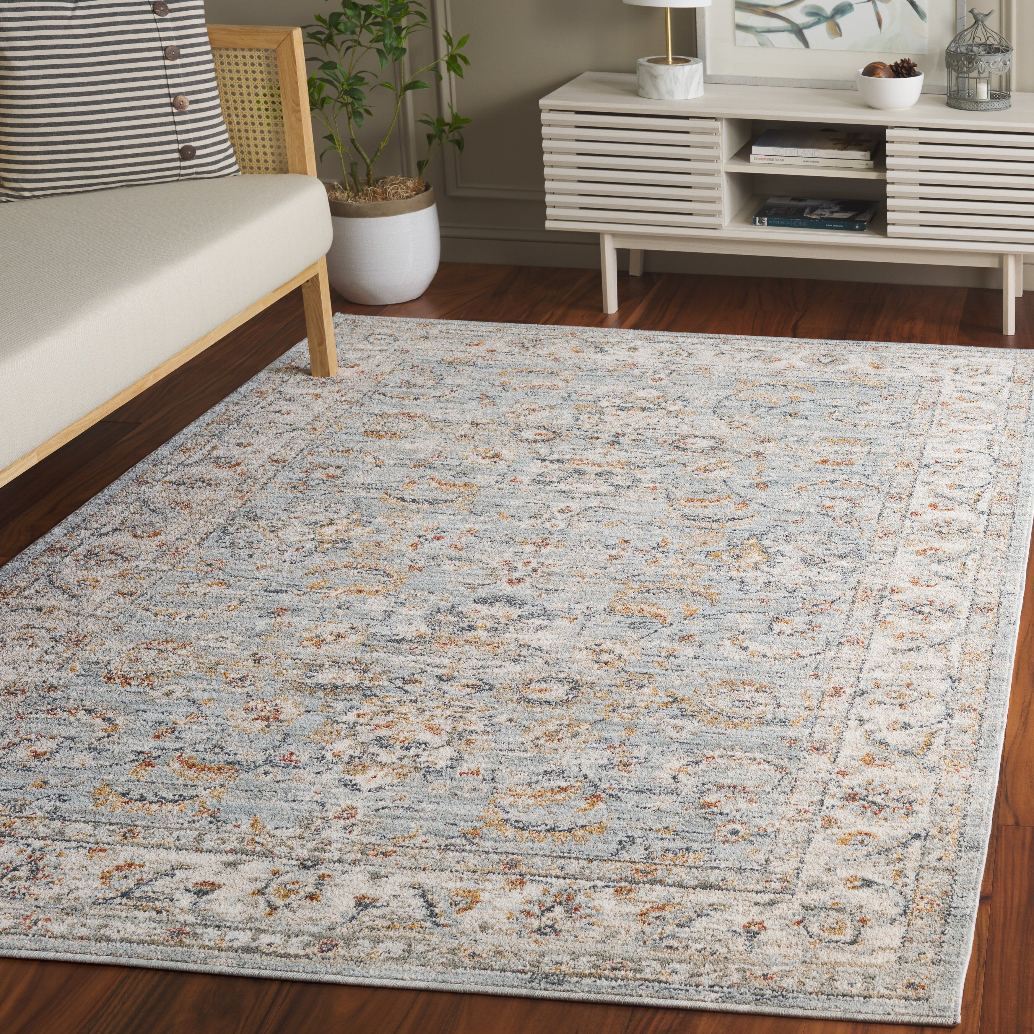 Tapis traditionnel SAFAVIEH Avalon Berglind