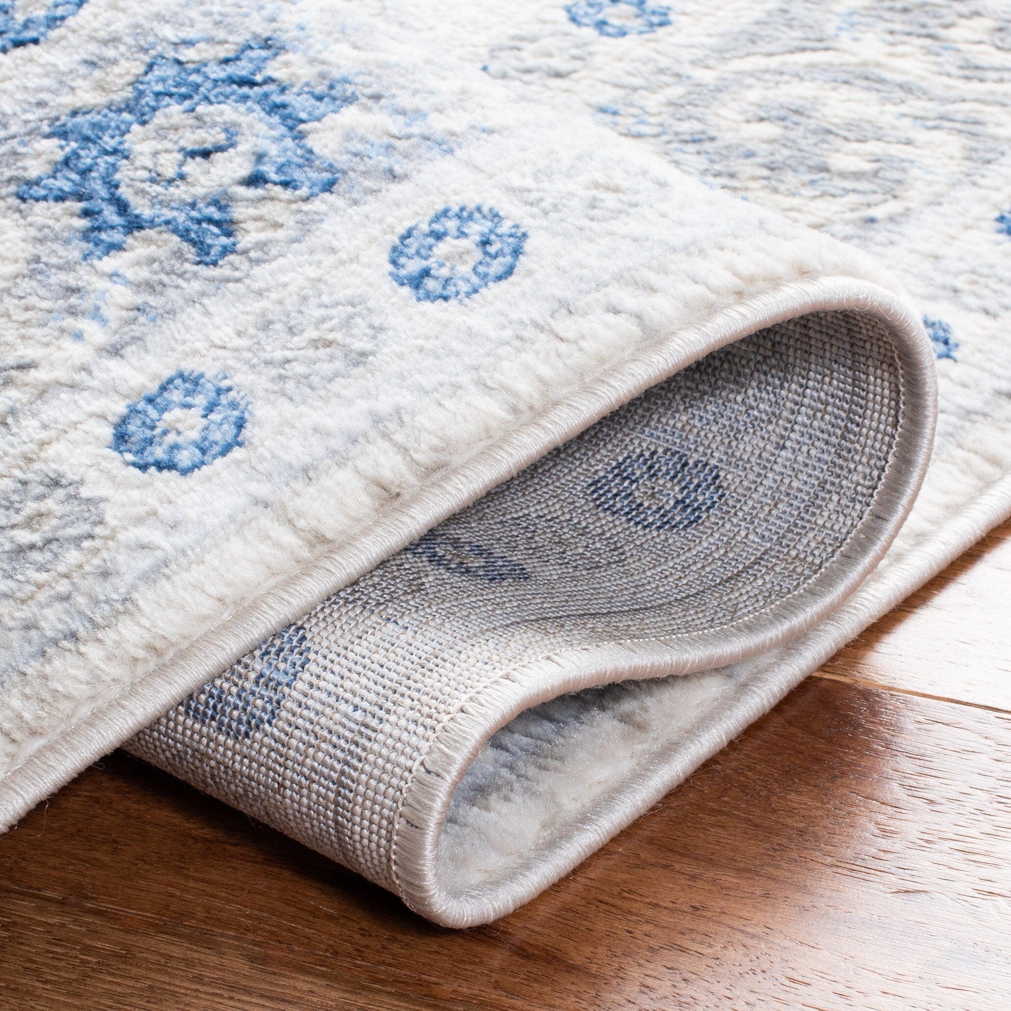 Tapis oriental traditionnel SAFAVIEH Brentwood Craciunita